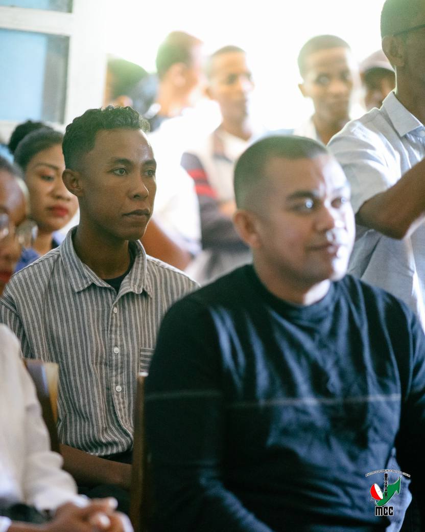 FANOLORAN' NY FITONDRAM-PANJAKANA FAMPITAOVANA EMETTEUR TV HO AN' ITY RATSAMANGAIKAN' NY TVM ANY MOROMBE TAMIN' NY ALALAN' NY MINISTERAN' NY SERASERA SY NY KOLONTSAINA