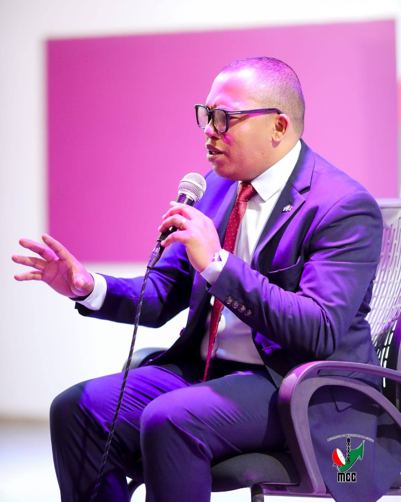 SOATOAVINA MALAGASY NY TENY IERANA IZAY ANTON' NY FAKAN-KEVITRA HO FANAVAOZANA NY TONTOLON' NY KOLONTSAINA, NY ZAVAKANTO, ARY NY FIKAJIANA NY HAREM-BAKOKA