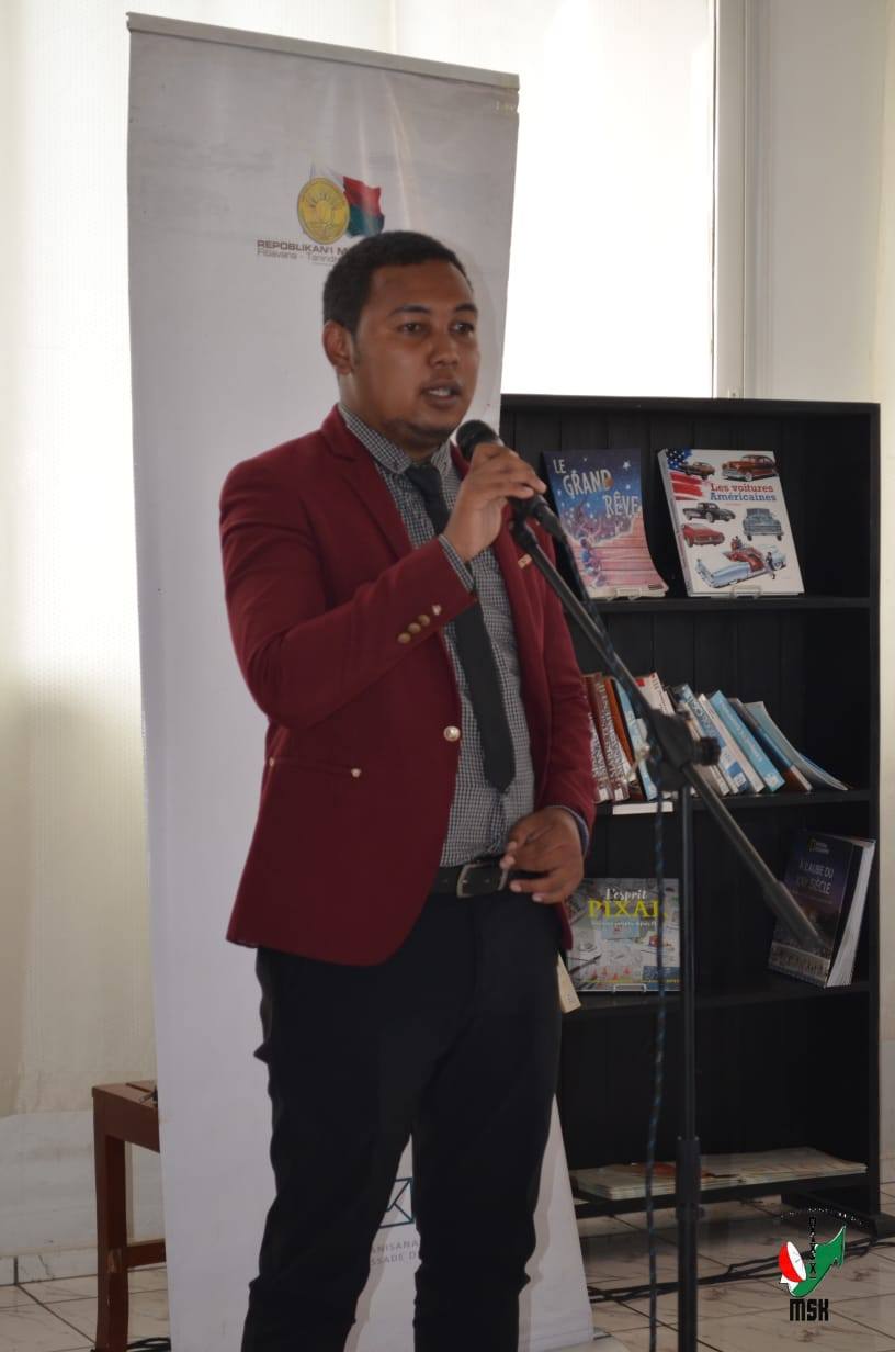 TOMPON' ANDRAIKITRA AMBONY MAROMARO EO ANIVON' NY MINISTERAN' NT SERASERA SY NY KOLONTSAINA NO NANDRAY NY ASANY ANDROANY ALAROBIA 10 DESAMBRA 2025 TAORIAN' NY NAHAVOATENDRY AZY IREO NANDRITRA NY FILAN-KEVITRY NY MINISITRA NY ALATSINAINY 08 DESAMBRA 2025 L