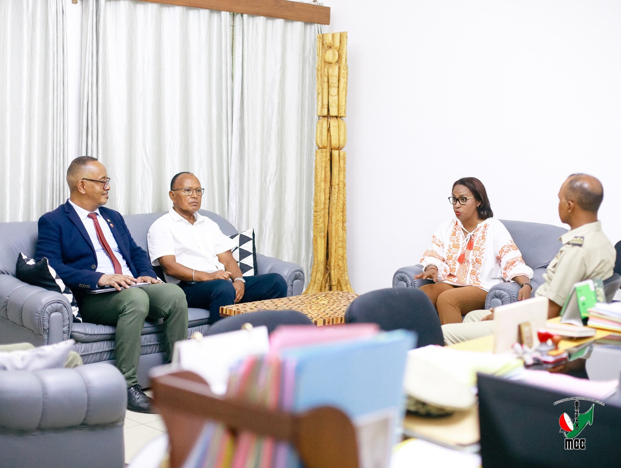 FAMPODIANA NY KABESON' NY AMPANJAKA TOERA