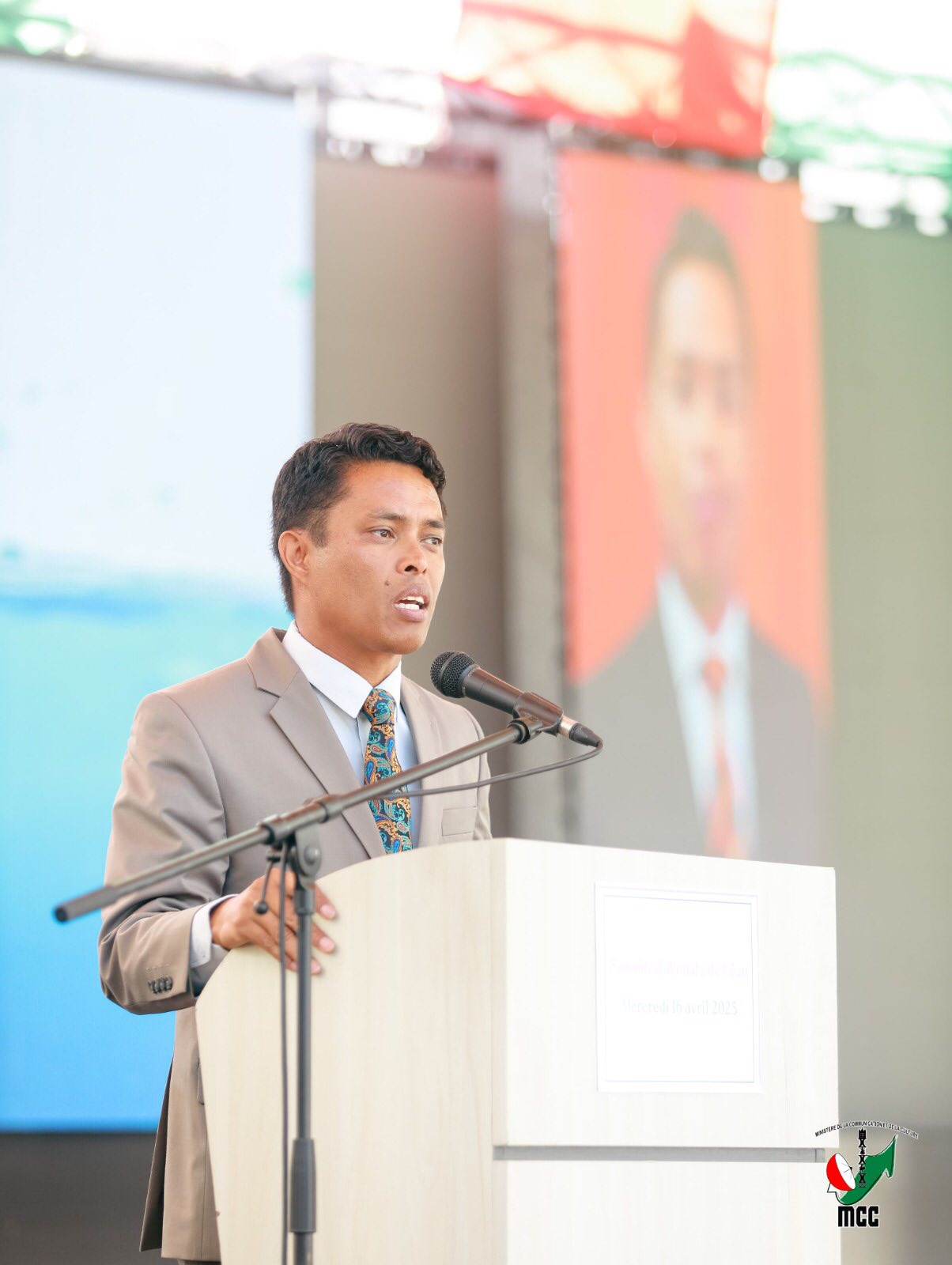 16 - 17 - 18 APRLILY 2025/ MANDRAY ANJARA AMIN' NY HERINANDRO HO AN' NY RANO NY MINISTERAN' NY SERASERA SY NY KOLONTSAINA / TRANOEVA 57 BIS