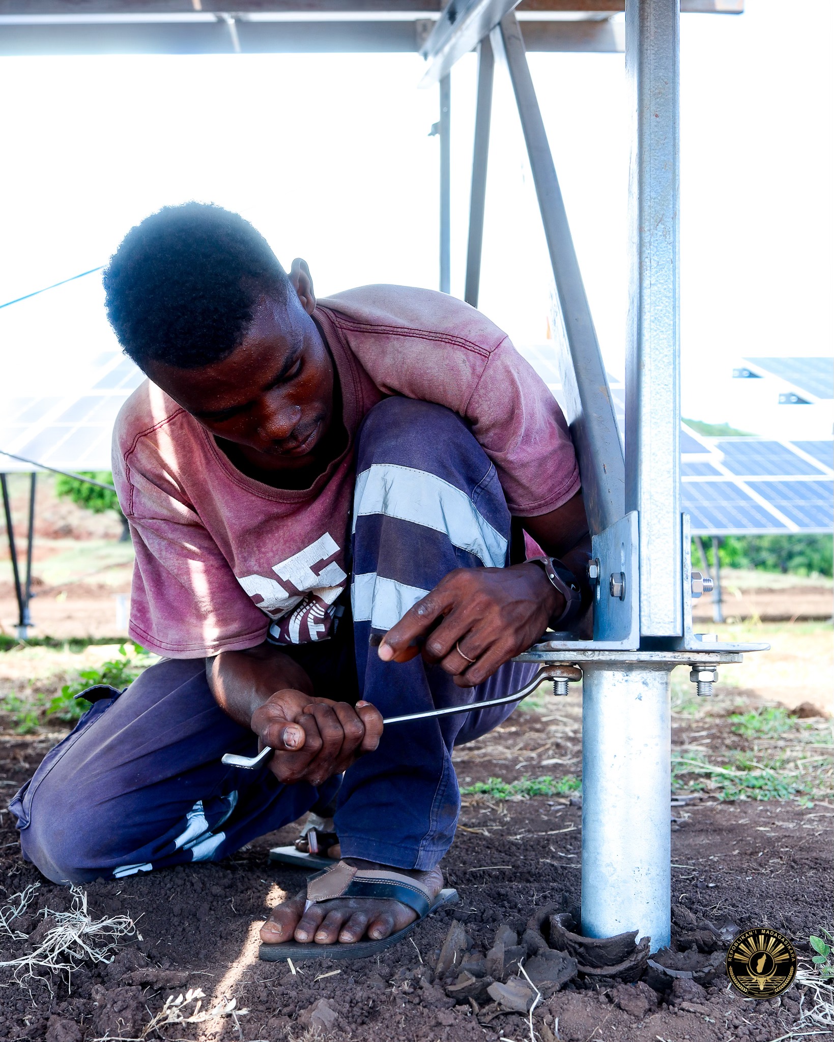 TSY MAINTSY MANDROSO I NOSY BE