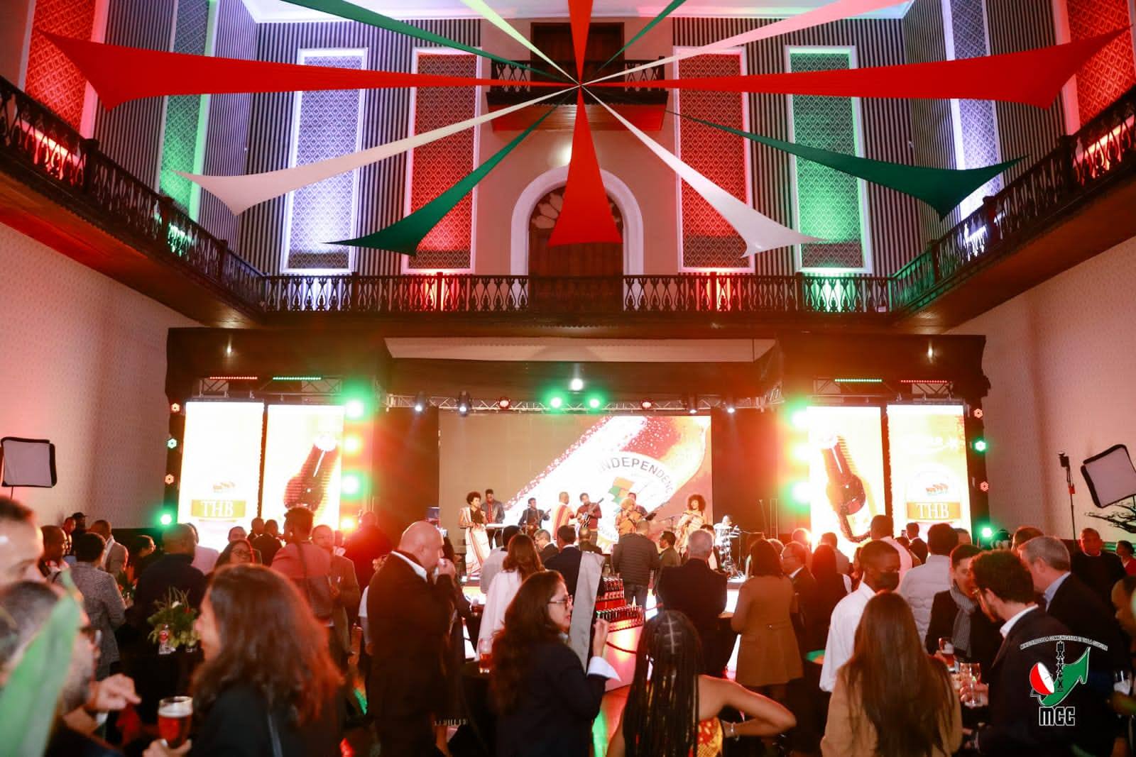 AO ANATIN' NY FANKALAZANA NY FAHA - 65 TAONA NIVERENAN' NY FAHALEOVANTENAN' I MADAGASIKARA