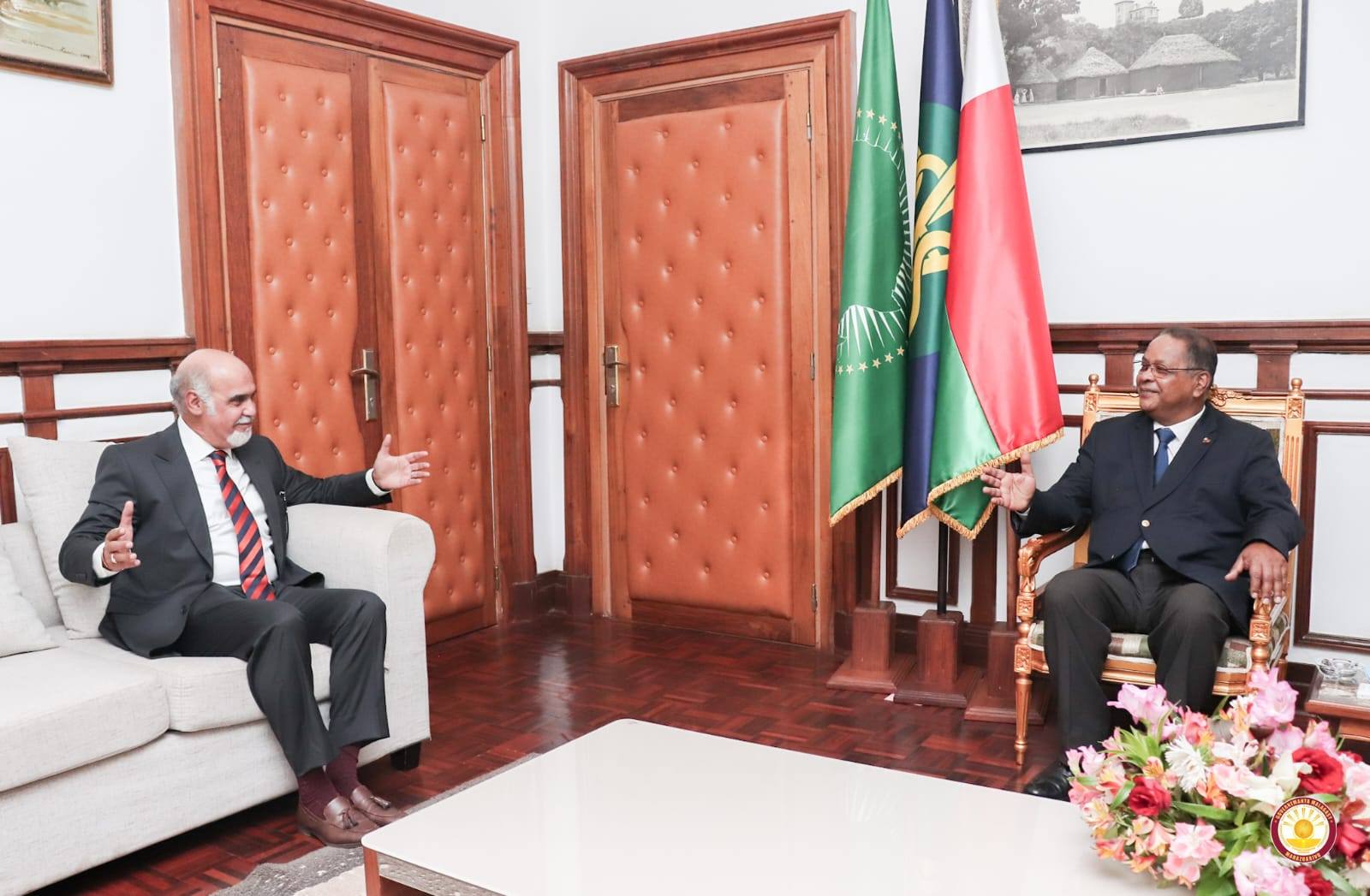 FIARAHA-MIASA EO AMIN' I MADAGASIKARA SY MAROKA