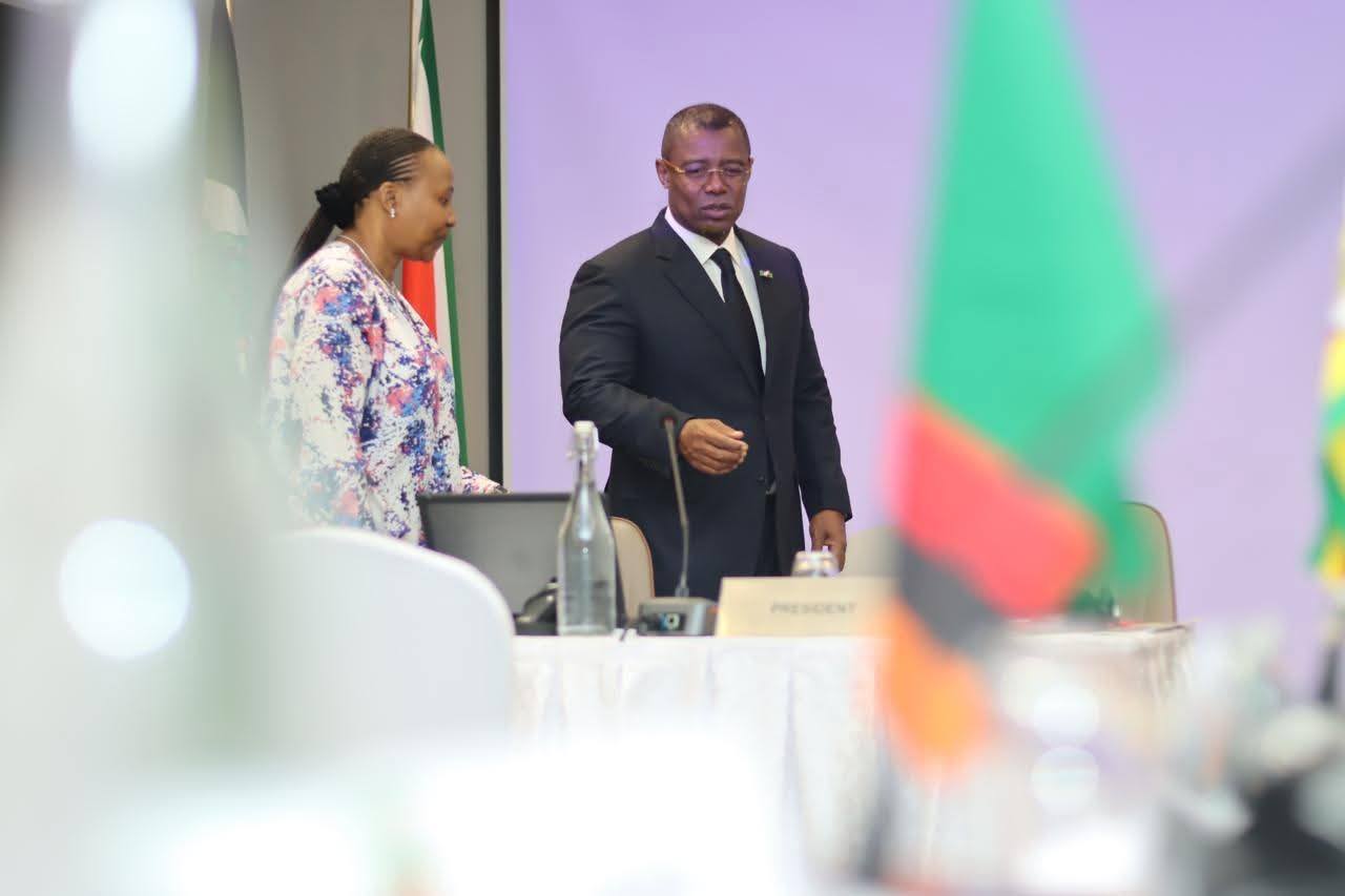 ANTENIMIERAM-PIRENENA