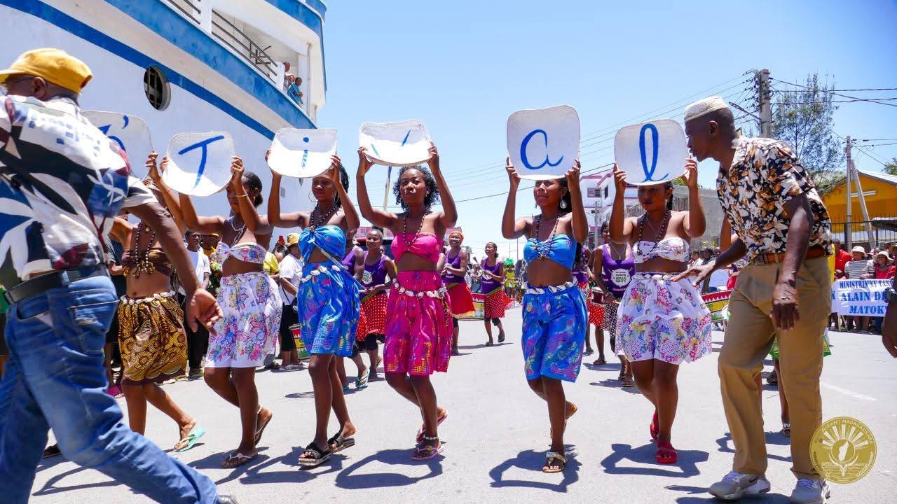 28 NOVAMBRA 2025 / FANOKAFANA AMIN' NY FOMBA OFISIALY NY VEZ'TIVAL ANDIANY FAHA SIVY, TOLIARA