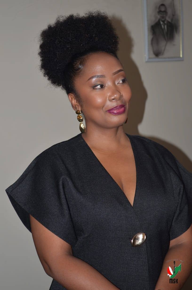 REHAREHAN' NY MALAGASY MANONTOLO NY FENDRESENA IRAISAM-PIRENENA AZON' I DENISE TEO AMIN' NY SEHATRY NY KANTO