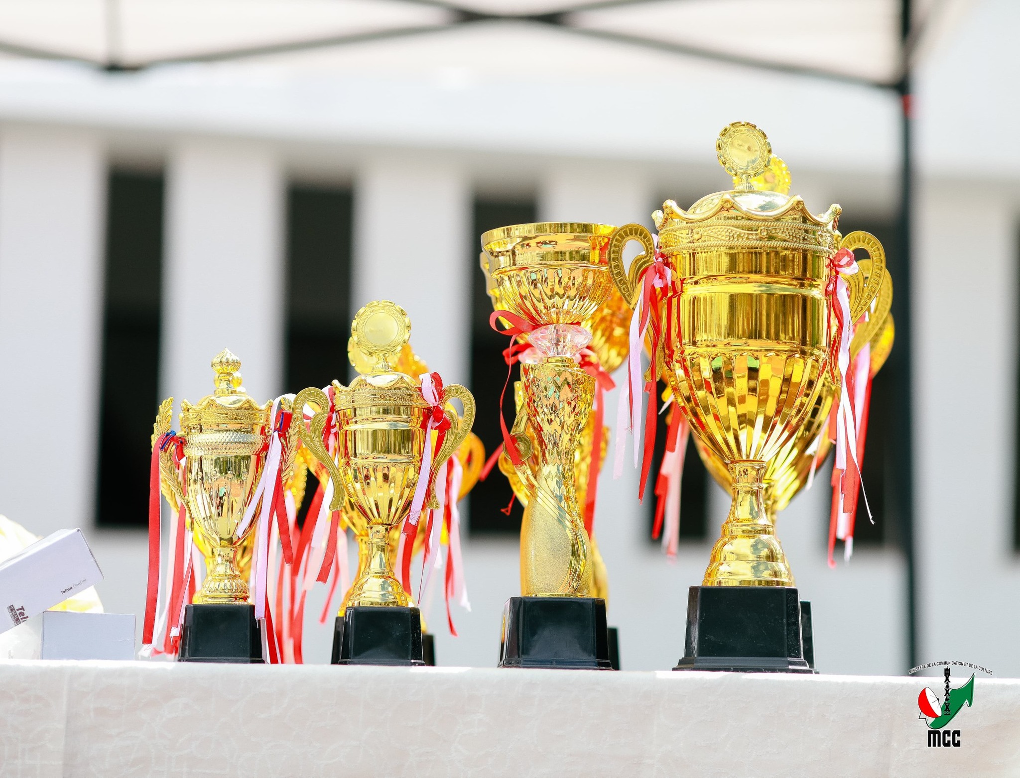 " IRAY ENY AN-KIANJA"