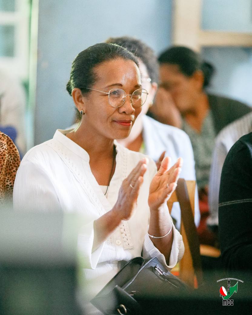 FANOLORAN' NY FITONDRAM-PANJAKANA FAMPITAOVANA EMETTEUR TV HO AN' ITY RATSAMANGAIKAN' NY TVM ANY MOROMBE TAMIN' NY ALALAN' NY MINISTERAN' NY SERASERA SY NY KOLONTSAINA