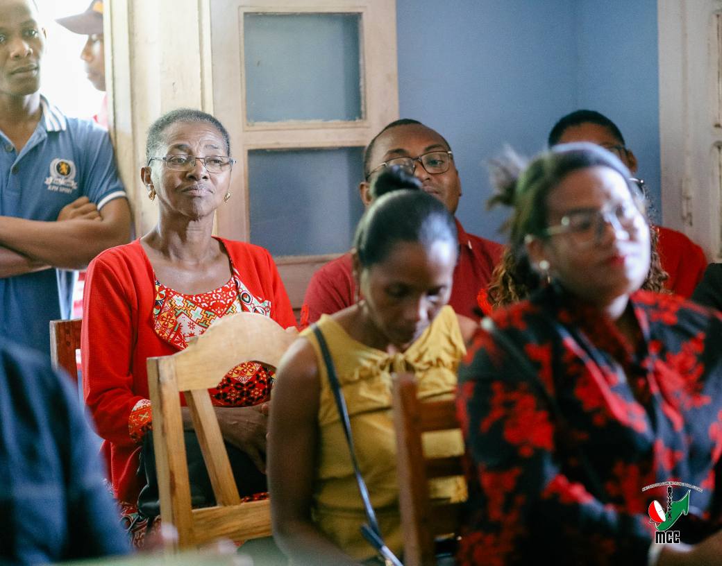 FANOLORAN' NY FITONDRAM-PANJAKANA FAMPITAOVANA EMETTEUR TV HO AN' ITY RATSAMANGAIKAN' NY TVM ANY MOROMBE TAMIN' NY ALALAN' NY MINISTERAN' NY SERASERA SY NY KOLONTSAINA