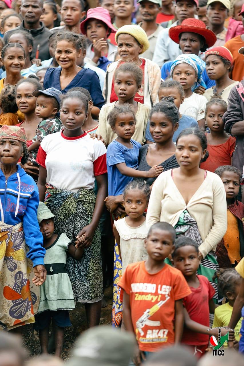 TONGA NIJERY MIVANTANA NY VAHOAKAN' I NOSY VARIKA NY FITONDRAM-PANJAKANA TAMIN' NY ALALAN'NY MINISTRY NY SERASERA SY NY KOLONTSAINA