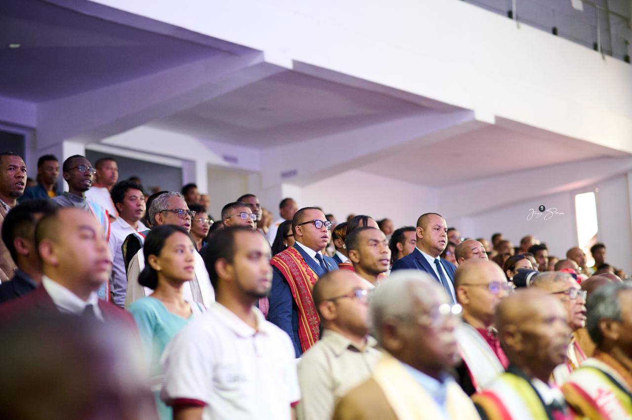 HANAO ADISISIKA HAHAZOAN' NY MPIKABARY MALAGASY MARI-PAHAIZANA ARA-PANJAKANA MISY TOMBOKASE MENA NY MINISITRA GASCAR FENOSOA