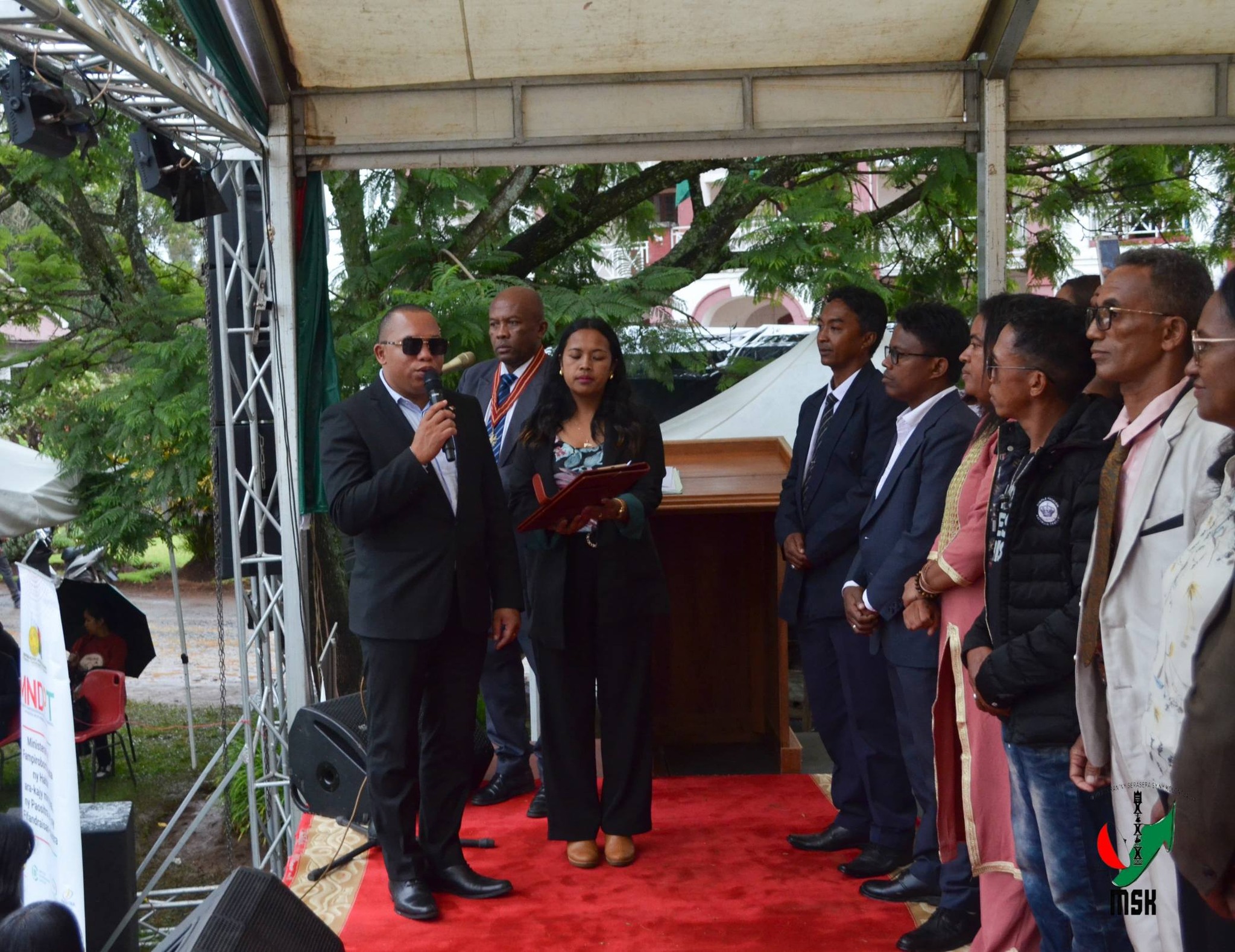 ENDRIKA HITA MASO FANKASITRAHANA NY EZAKA VITAN' NY MPISEHATRA ARA-KOLONTSAINA SADY FAMPIRISIHANA AMIN' NY TSARA KOKOA HATRANY NY MARI-BONINAHITRY NY KANTO