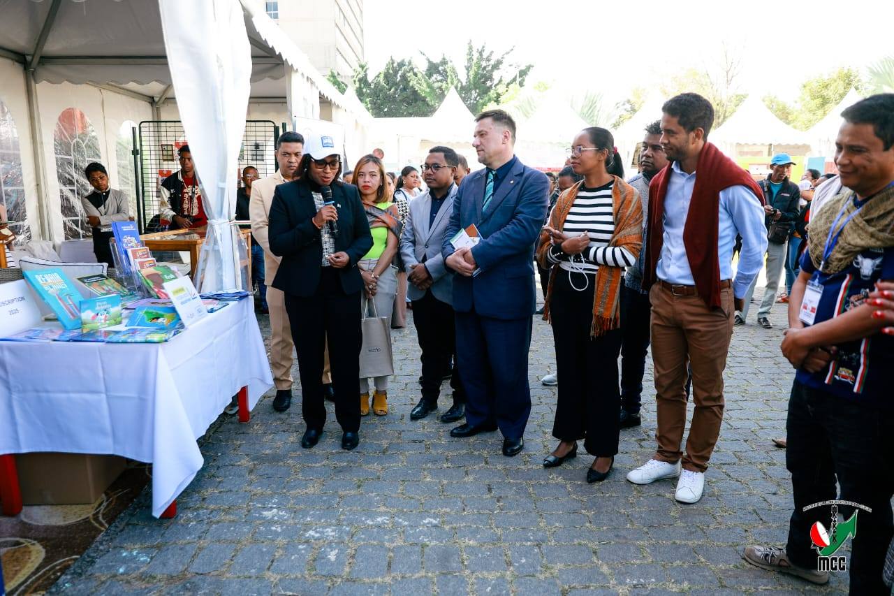 FANOKAFANA TAMIN' NY FOMBA OFISIALY NY TSENABEN' NY BOKY 2025