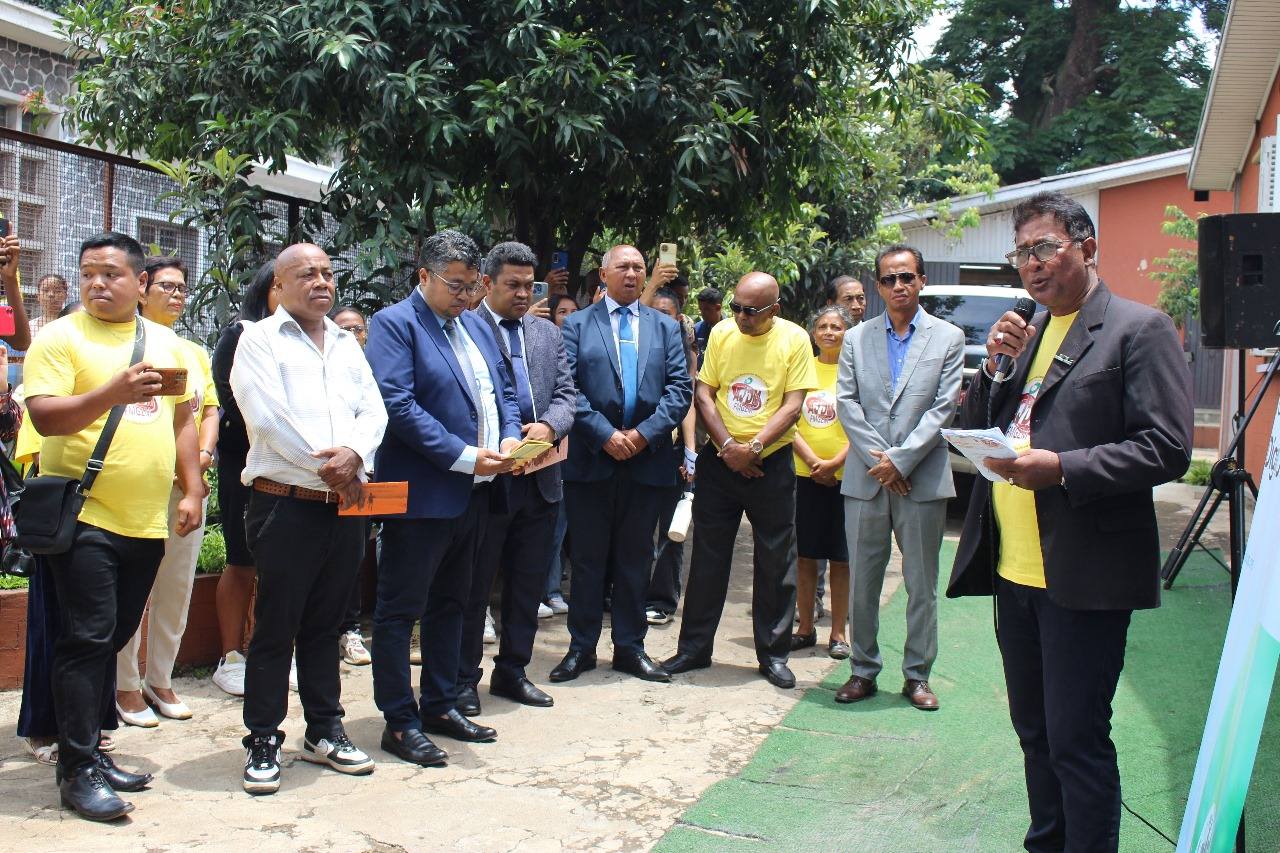 NASEHO AN-TSARY ANDRAONY ALAROBIA 10 DESAMBRA 2025 TESTY AMIN' NY TRANO SARY AMBOHIDAHY IREO DINGANA SY LALANA NANDALOVAN' NY ASA FANAOVAN-GAZETY TETO MADAGASIKARA SY NY FIATREHAN' NY MPANAO GAZETY NY ASANY AN-TAONANY MARO