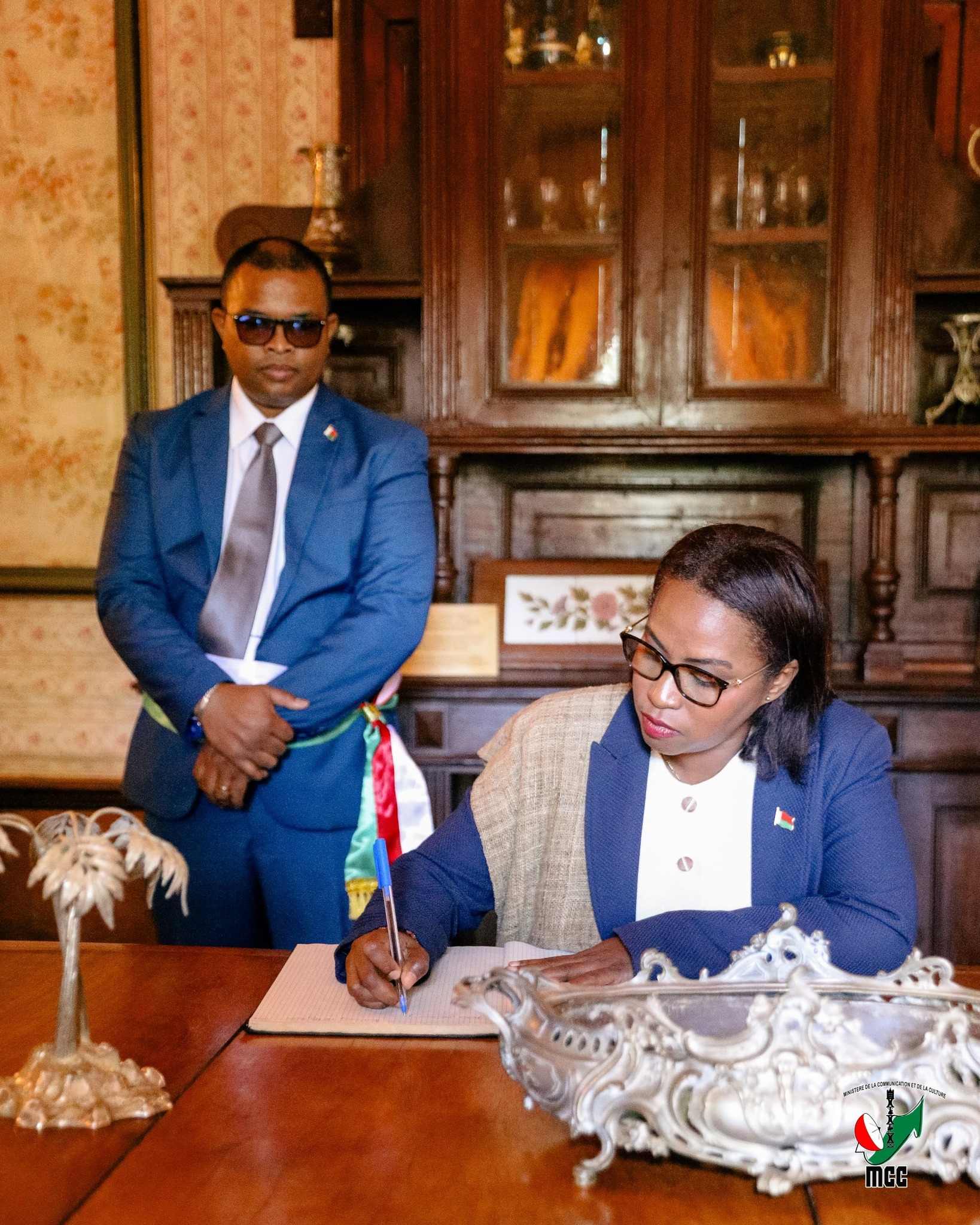 NIAVAKA NY FANKALAZANA NY ANDRO IRAISAM-PIRENENA HO AN' NY MOZEA TENY AMIN' NY ROVAN' AMBOHIMANGA