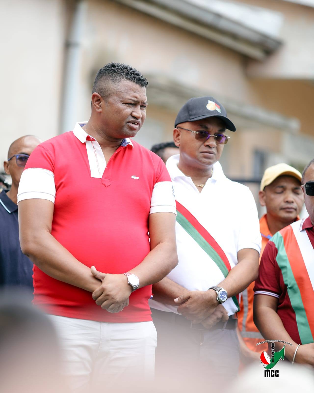 KAOMINA MIISA 19 AO AMBATOLAMPY NO AFAKA HANJOHY NY TVM SY RNM INDRAY