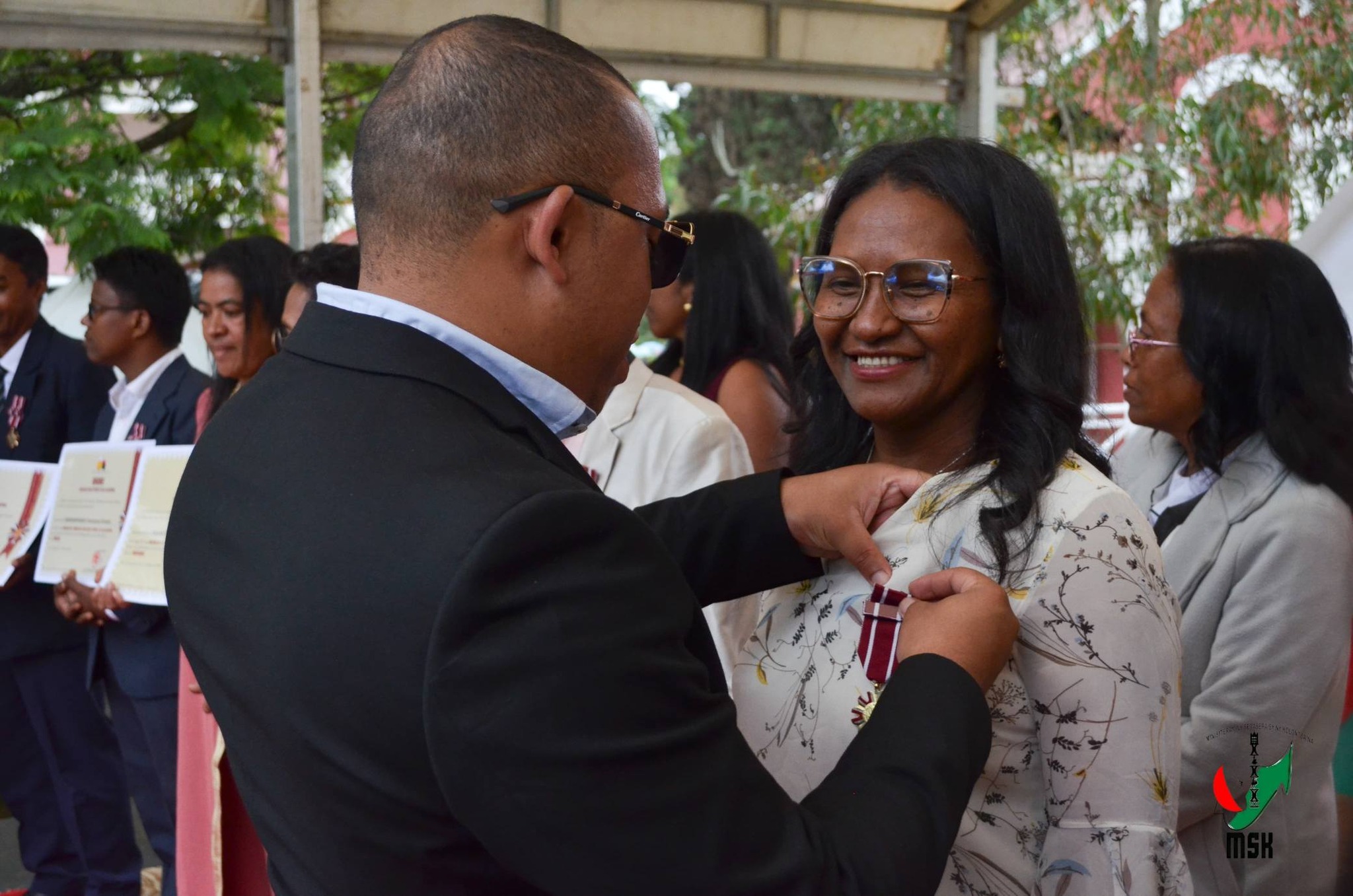 ENDRIKA HITA MASO FANKASITRAHANA NY EZAKA VITAN' NY MPISEHATRA ARA-KOLONTSAINA SADY FAMPIRISIHANA AMIN' NY TSARA KOKOA HATRANY NY MARI-BONINAHITRY NY KANTO