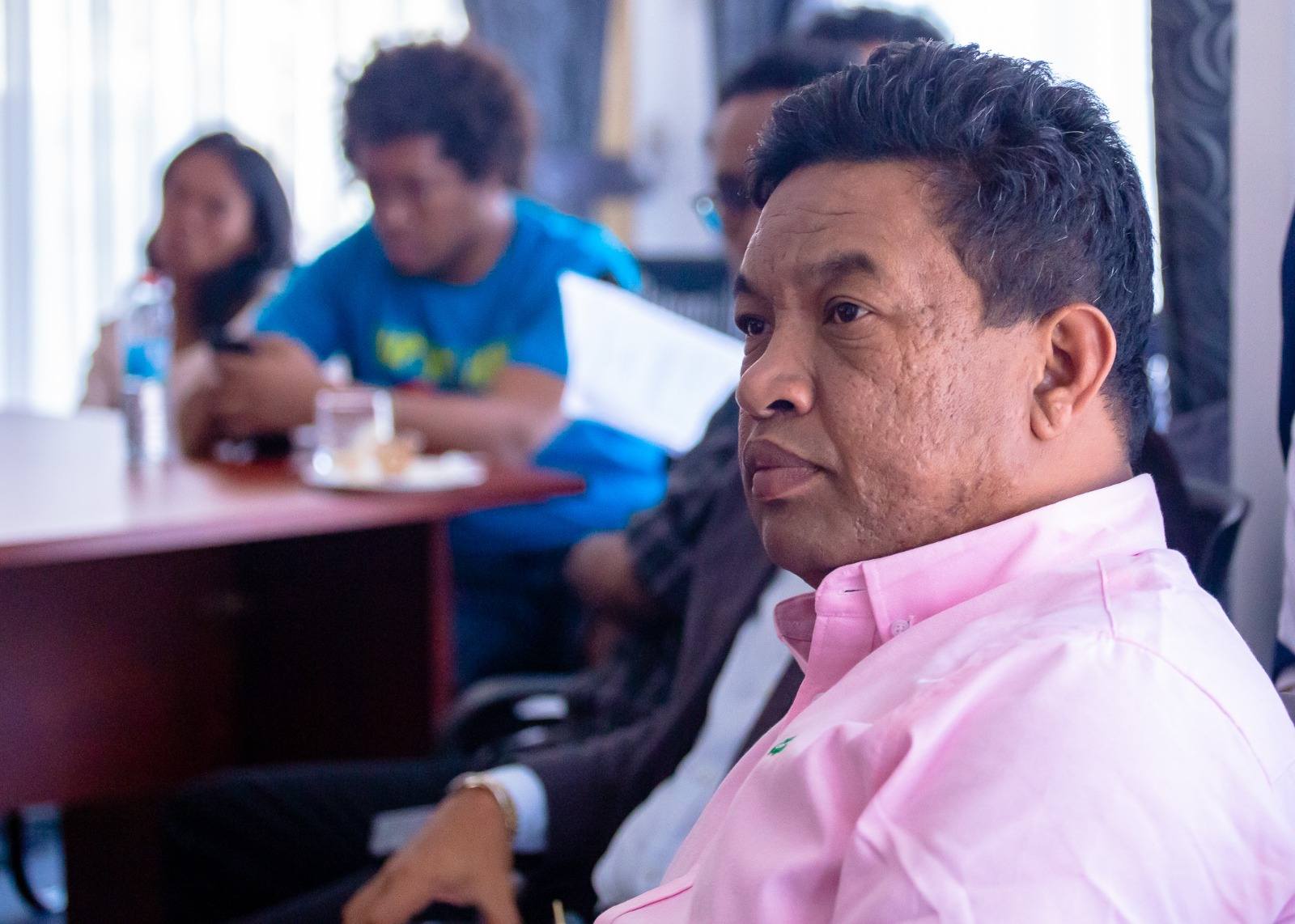 ATRIKASA FANOMBOHAN' NY TETIKASA MOMBA NY FAHALALAHANA MANEHO HEVITRA, IREO FITAOVAN-TSERASERA VAOVAO, FAMPIROBOROBOANA NY ORINASAN-TSERASERA MALALAKA, MAHALEOTENA SY MAROLOKO