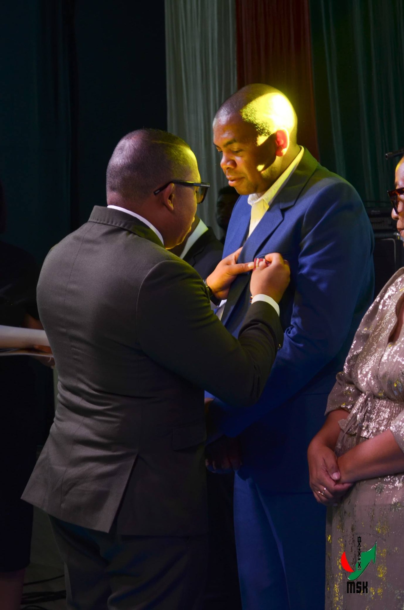 MITANA ANJARA ANDRAIKITRA GOAVANA AMIN'NY FIKOLOKOLOANA SY FANANDRATANA NY KOLONTSAINA MALAGASY NY MPIKARAKARA FAMPISEHOANA MATIHANINA