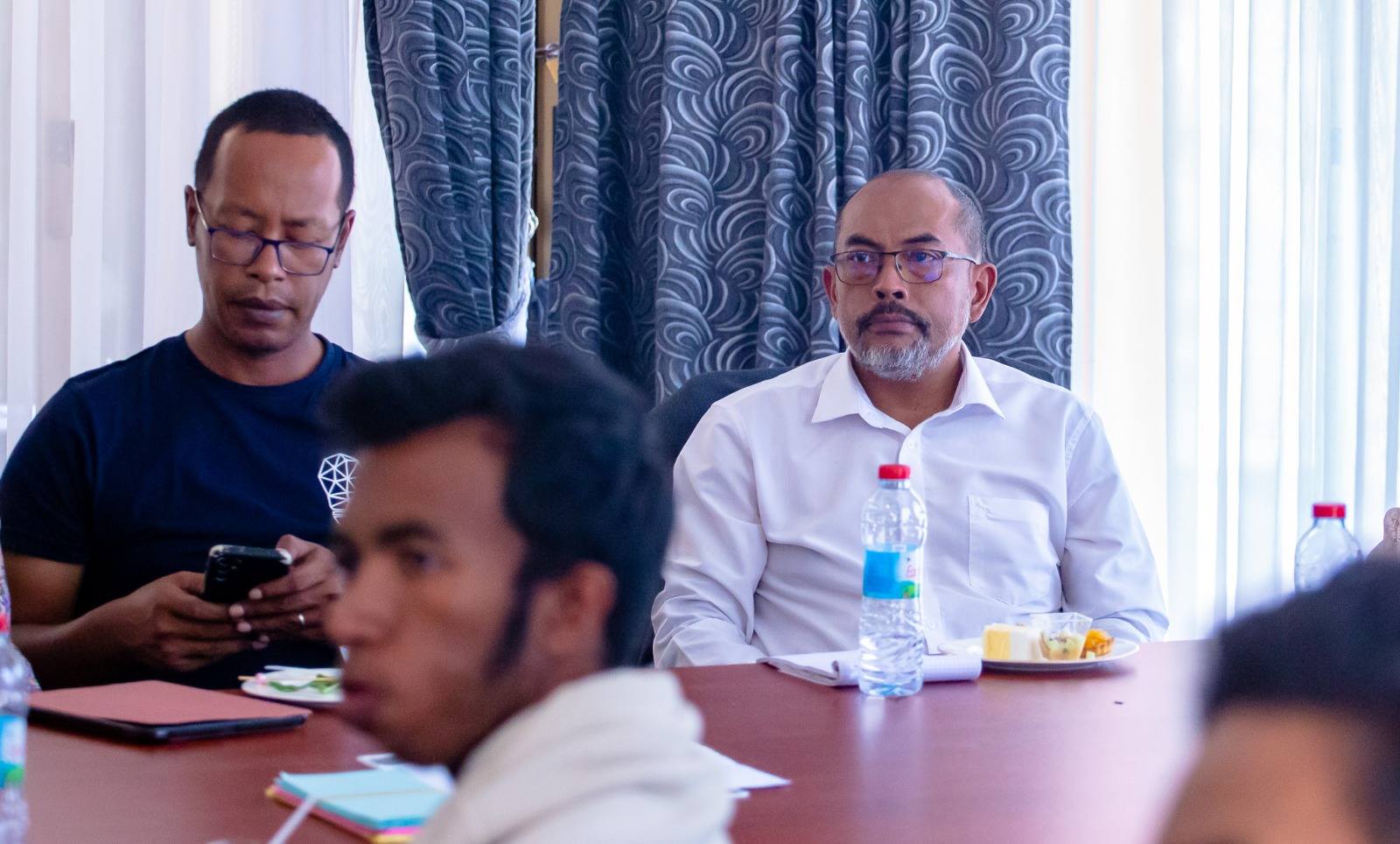 ATRIKASA FANOMBOHAN' NY TETIKASA MOMBA NY FAHALALAHANA MANEHO HEVITRA, IREO FITAOVAN-TSERASERA VAOVAO, FAMPIROBOROBOANA NY ORINASAN-TSERASERA MALALAKA, MAHALEOTENA SY MAROLOKO