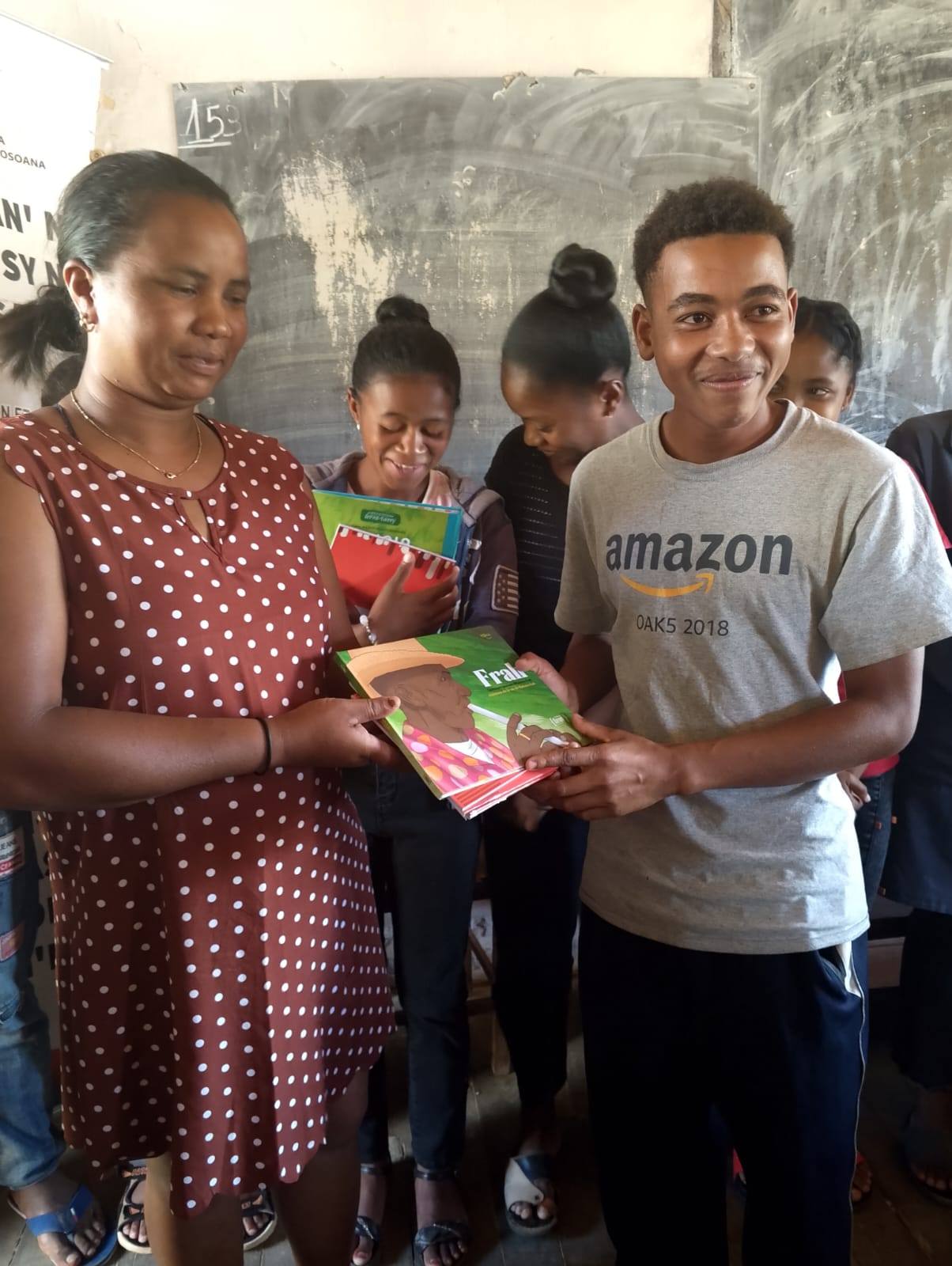 AKON'NY FANAMARIHANA NY ANDRO IRAISAM-PIRENENA HO AN'NY TENINDRENY, 21 FEBROARY 2026  "TIA NY TENINDRENY, MANANDRATRA NY TANINDRAZANA"  FITALEAVAM-PARITRY NY SERA SERA SY NY KOLONTSAINA ANALAMANGA