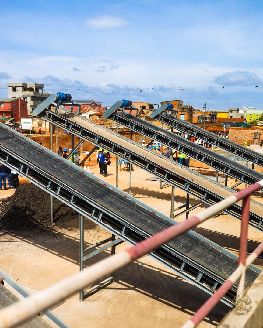 TANJON' NY TETIK' ASA PRODUIR IARAHANA AMIN' NY BANKY IRAISAM-PIRENENA