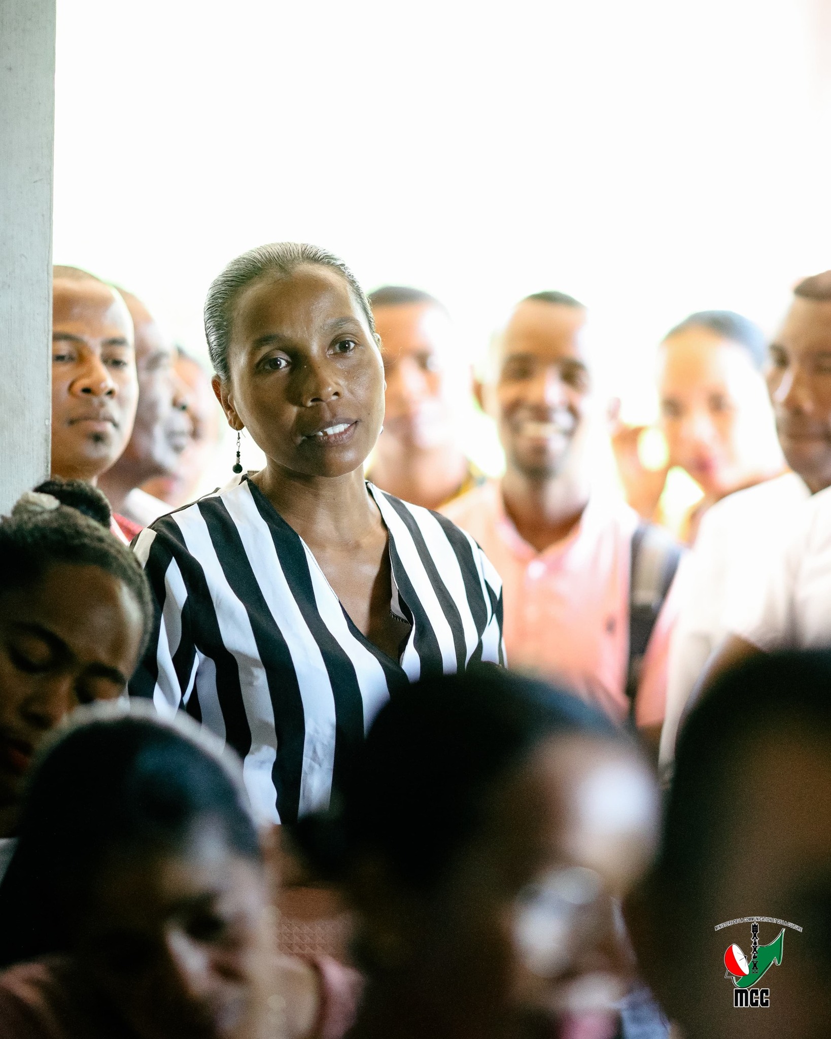 Andry voalohany : FAMPIROBOROBOANA NY MAHA OLONA