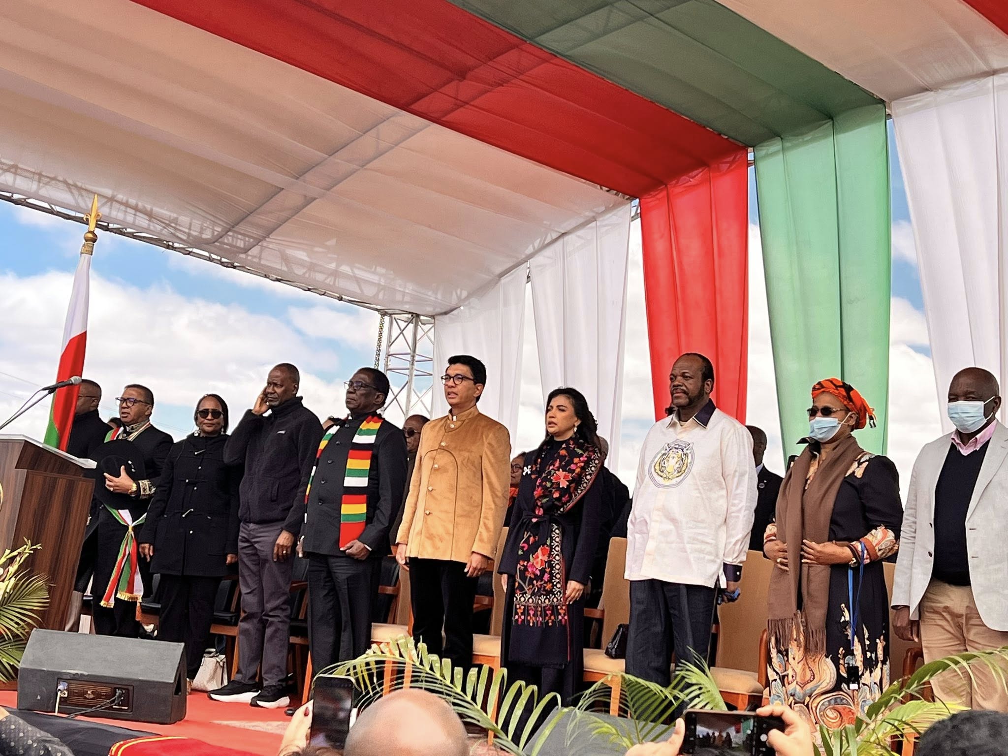 LES DIRIGEANT DE LA SADC SE JOIGNENT A S.E