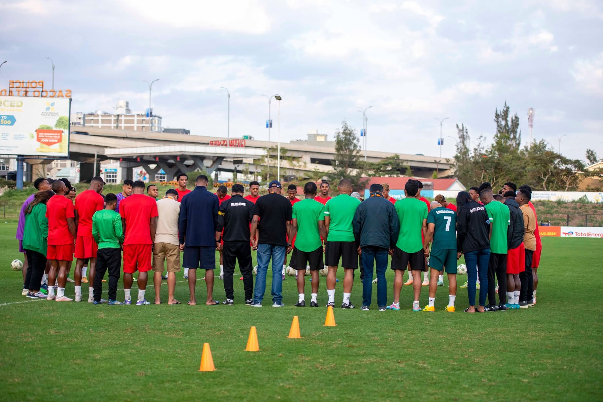TONGA NY ANDRO HANORATANA TANTARA