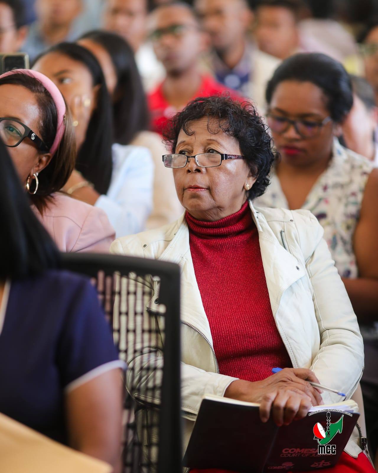 FAKAN-KEVITRA ARA-KOLONTSAINA EO AMIN' NY SOKAJY HAREM-BAKOKA