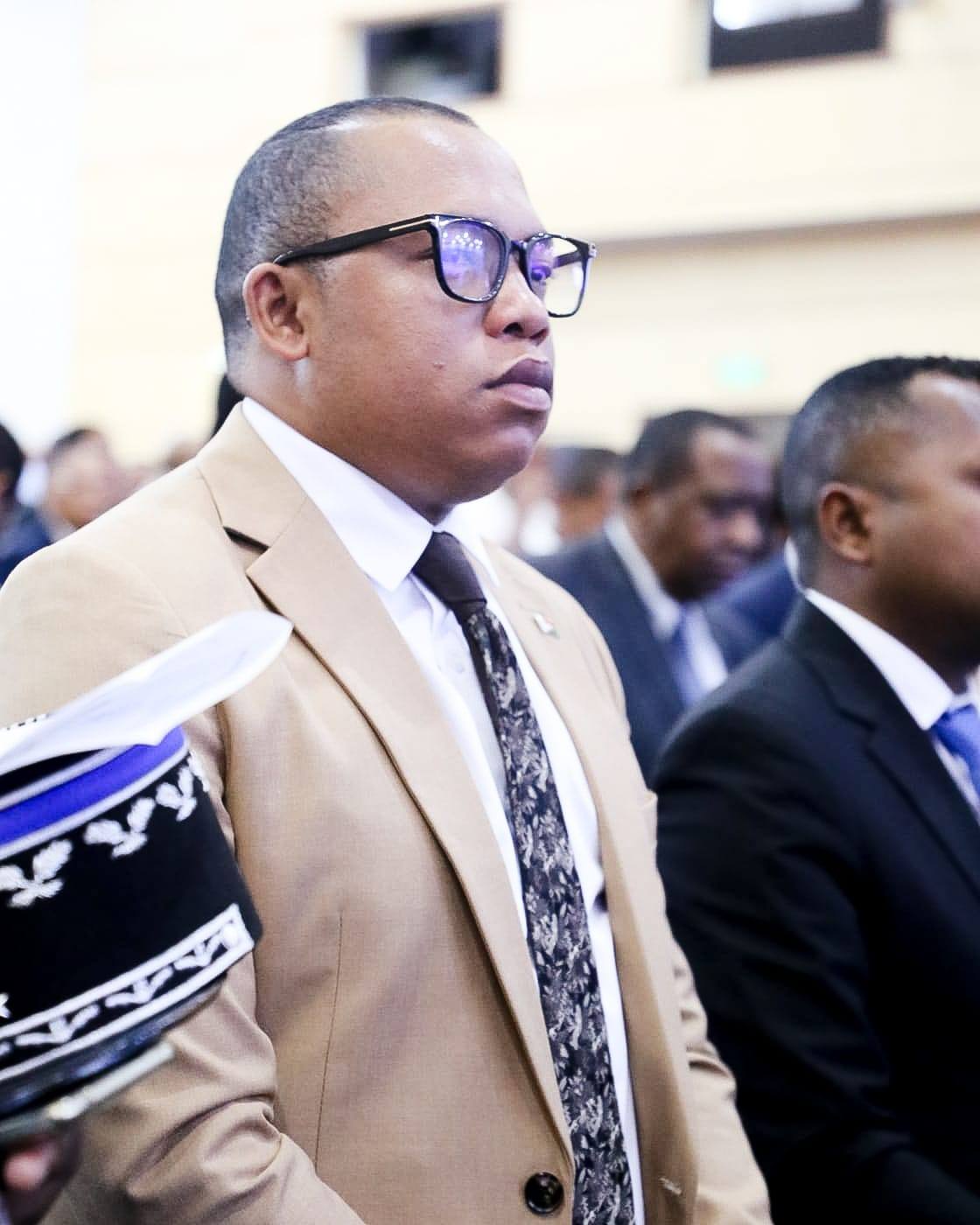 FOTOAM-BAVAKA IRAISAM-PINOANA