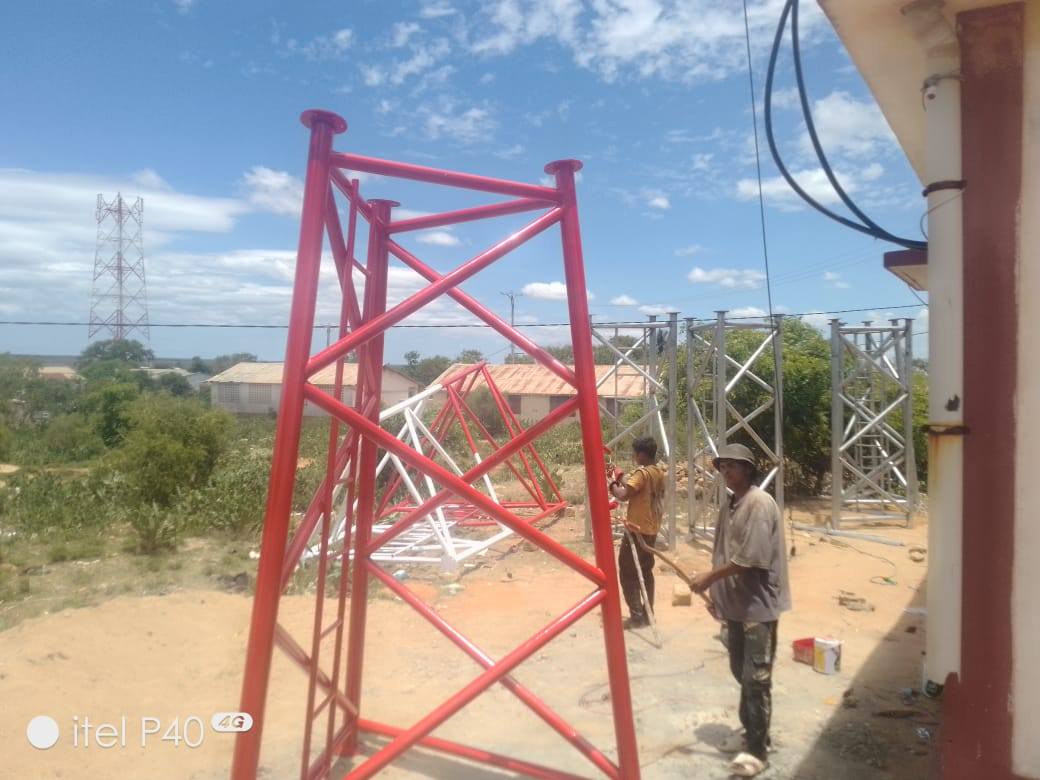 VITA FANARENANA IREO " PYLONES " AO AMBOASARY ATSIMO, FARITRA ANOSY SY NY AO AMIN' NY DISTRIKAN' I TSIHOMBE AO ANDROY