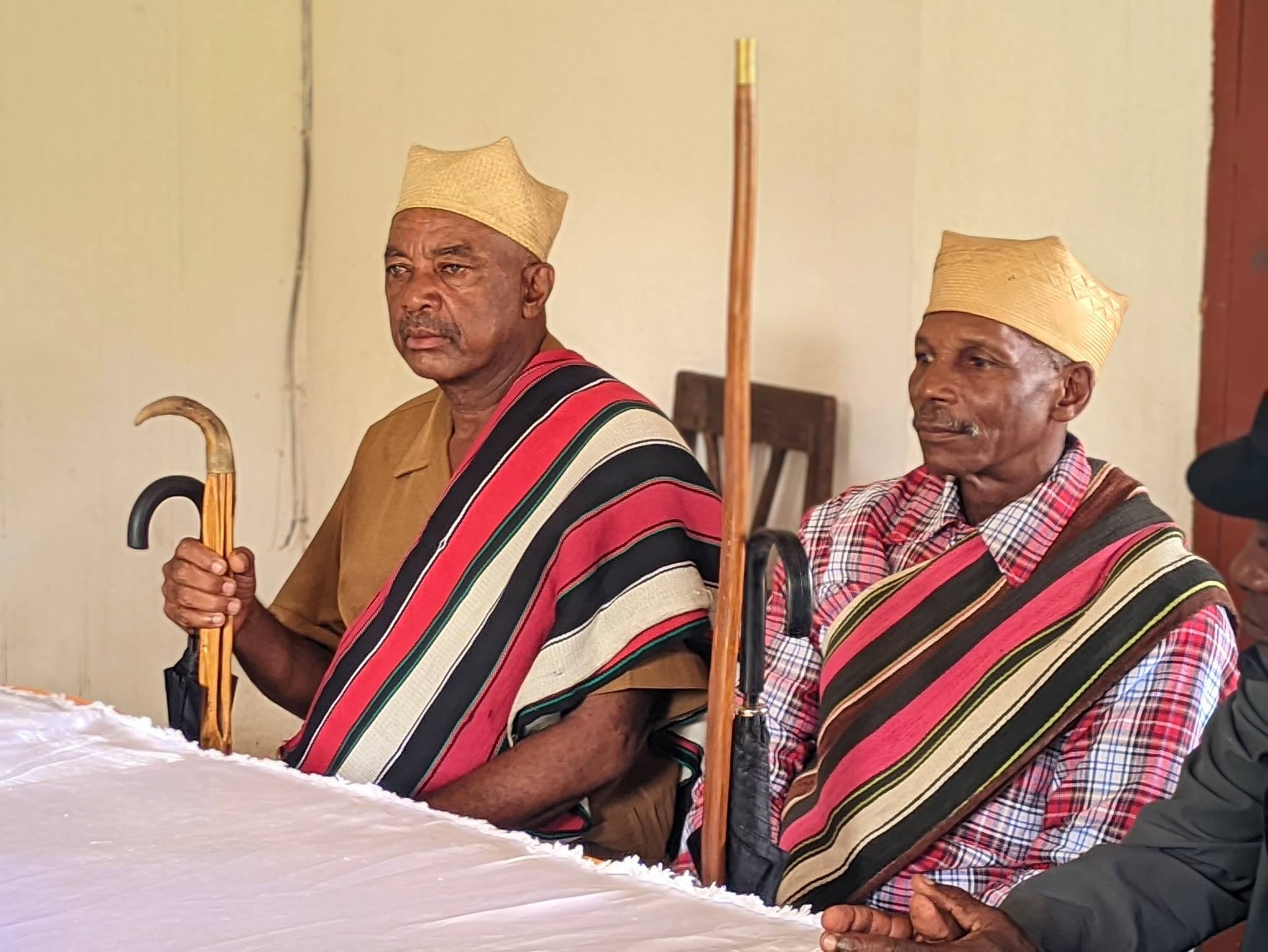 FOMBAN-DRAZANA ATSIMO ATSINANANA SY FAMPIROBOROBOANA NY ZAVA-KANTO, NIARA-NIDINIKA TAMIN' IREO AMPANKAJA SY MPANAKANTO NY TALE JENERALIN' NY KOLONTSAINA