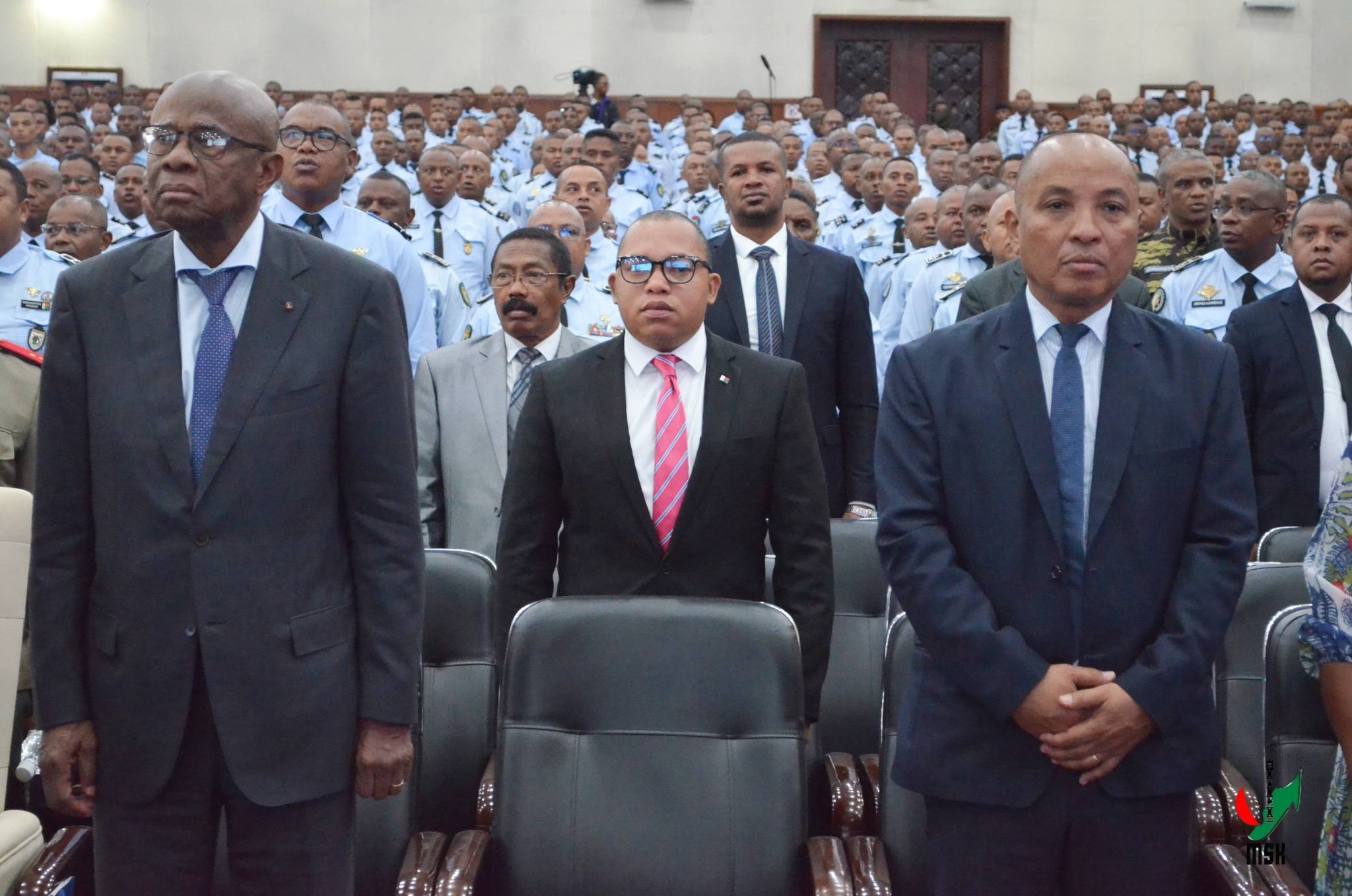 FIKAONANDOHA HO FANAVAOZANA NY ZANDARIMARIAM-PIRENENA