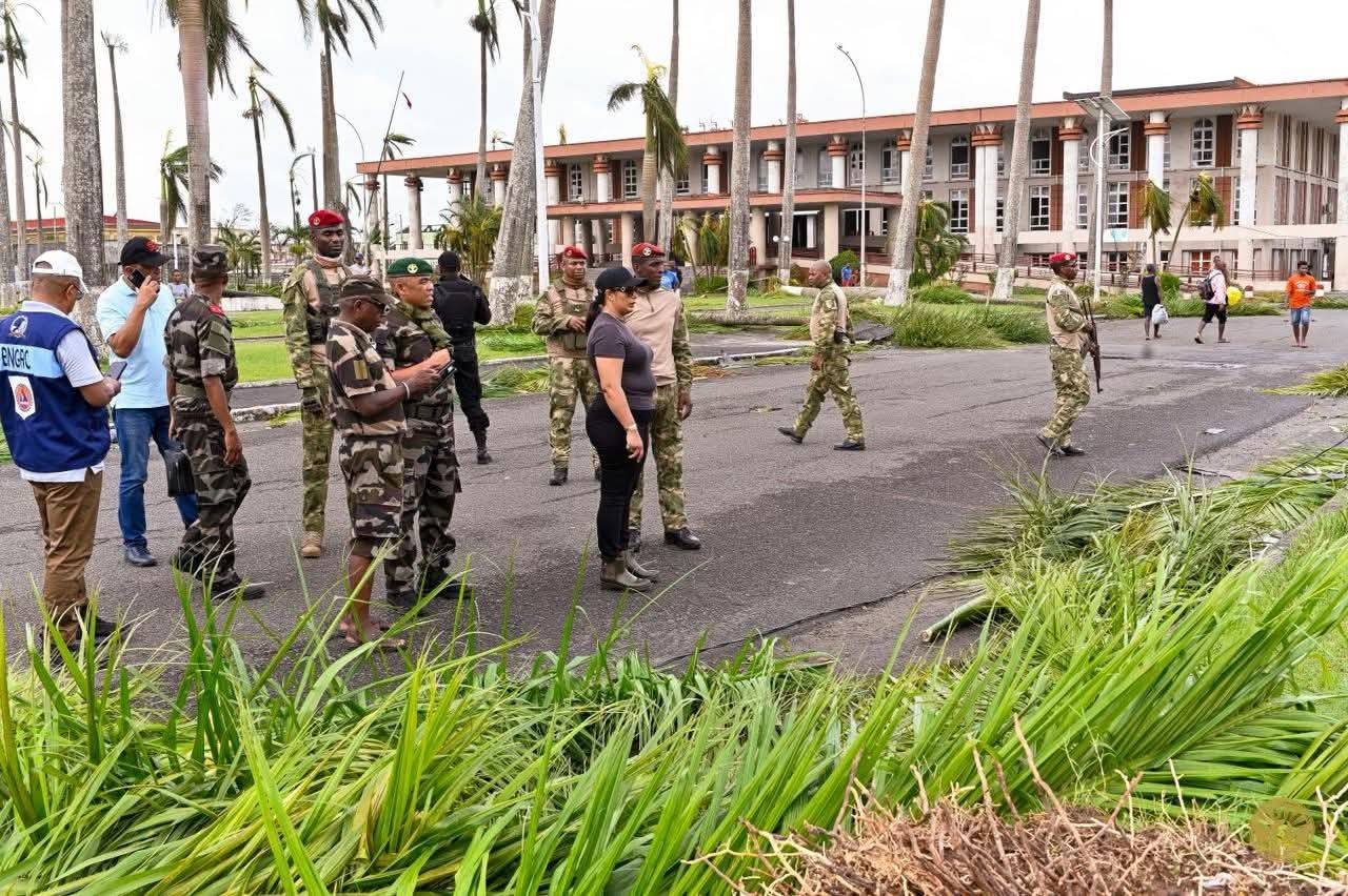 "HIARA-HIATRIKA SY HIOMBOM-PO AMIN' NY VAHOAKAN' NY FARITRA ATSINANANA NO NAHATONGAVAKO ETO" HOY NY FILOHAN' NY REPOBLIKAN' I MADAGASIKARA NY KOLONELY RANDRIANIRINA MICHAEL