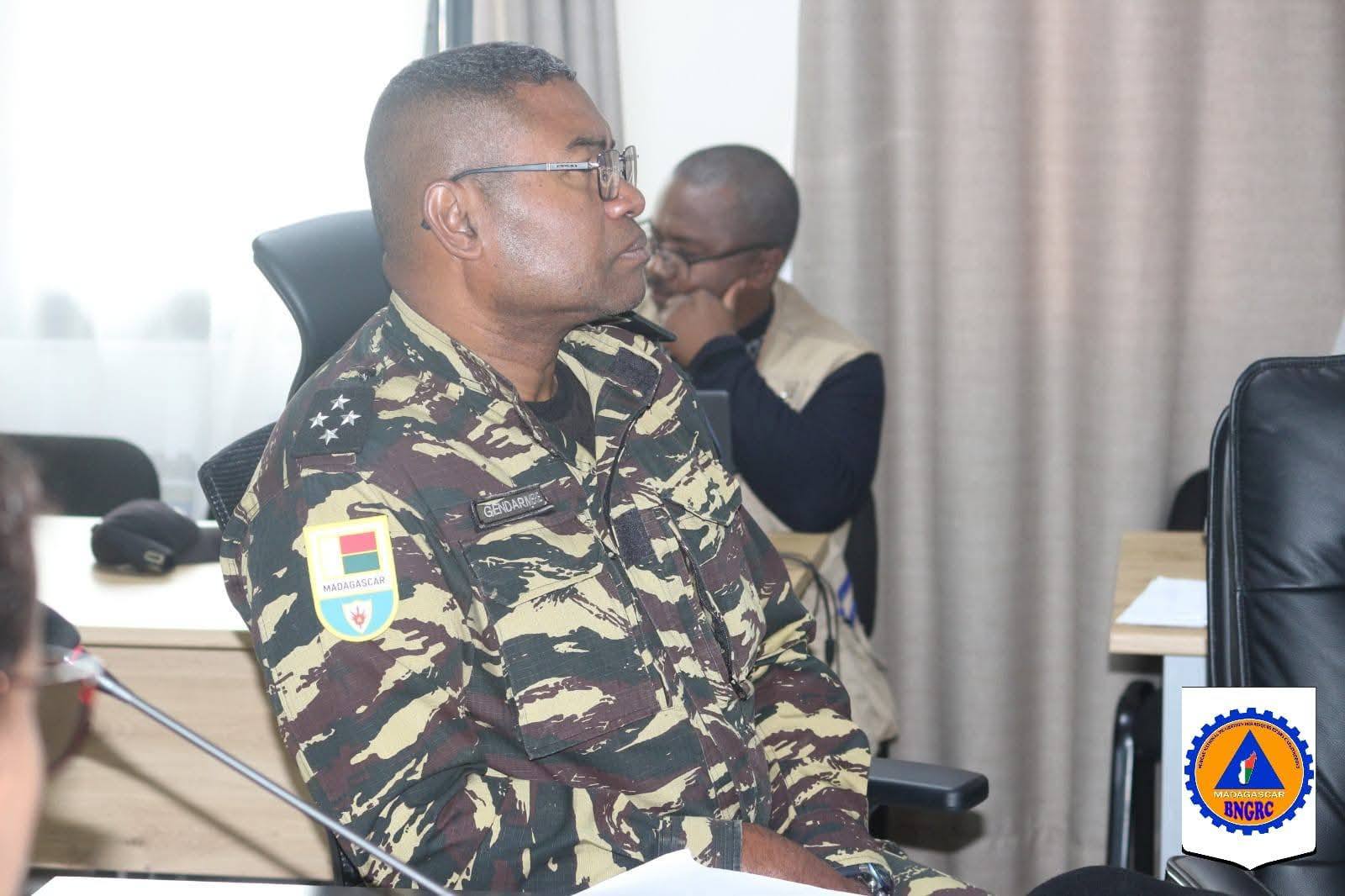 RIVODOZA GEZANI: FIVORIANA STRATEJIKA MAIKA NOTARIHIN' NY MINISI-PANJAKANA MIADIDY NY FANAVAOZANA TETO ANIVON' NY CNCOU-BNGRC