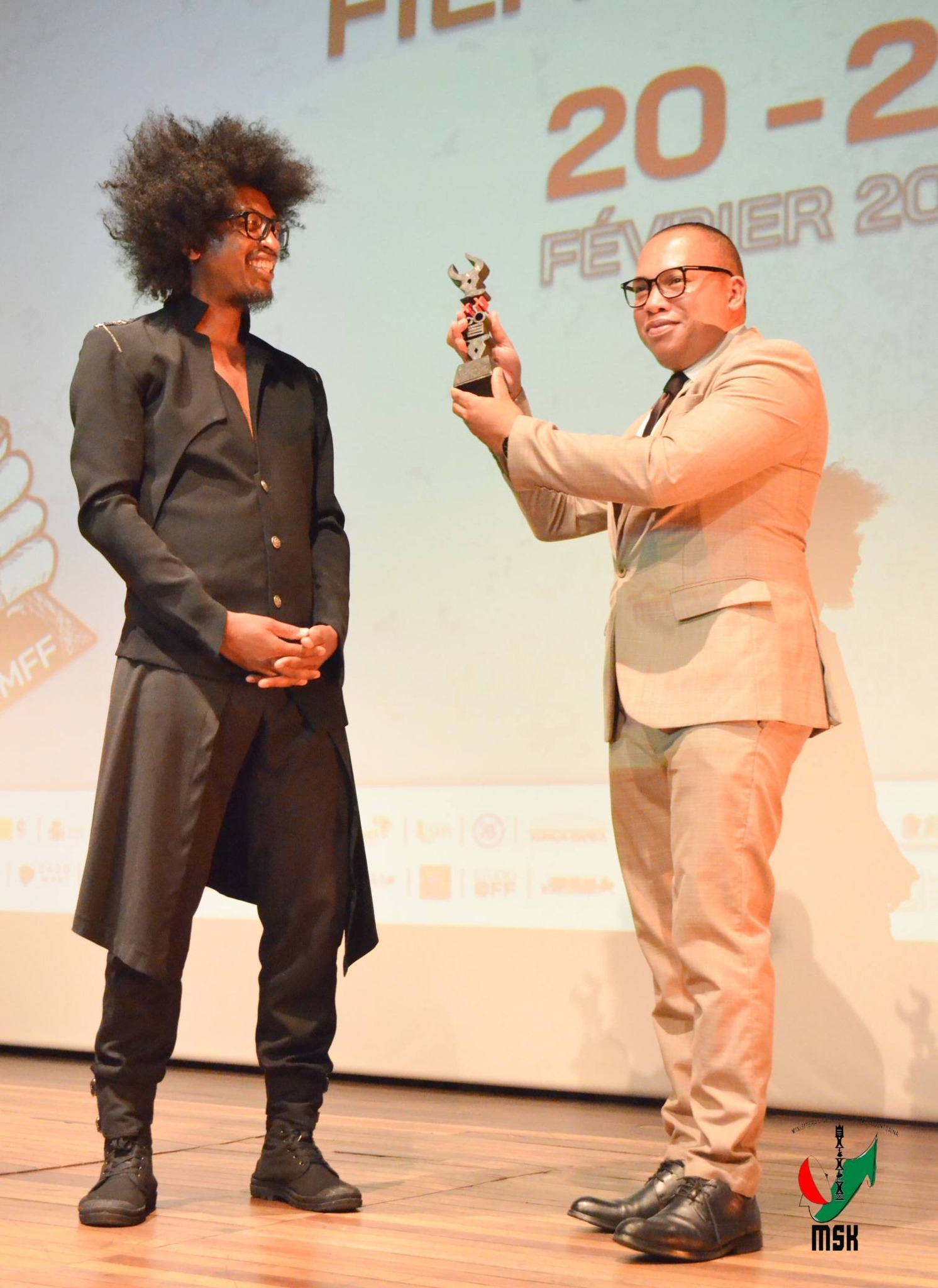 ANDIANY FAHA 20 NY MADAGASCUORT FILM FESTIVAL, FIFANINANANA EO AMIN' NY TONTOLON' NY SAIMIHETSIKA