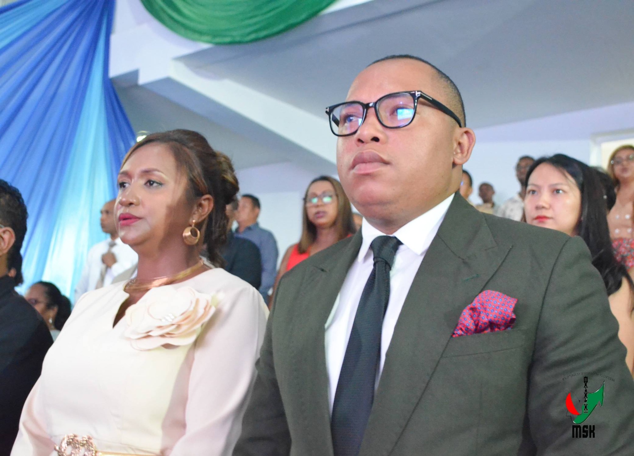 MITANA ANJARA ANDRAIKITRA GOAVANA AMIN'NY FIKOLOKOLOANA SY FANANDRATANA NY KOLONTSAINA MALAGASY NY MPIKARAKARA FAMPISEHOANA MATIHANINA