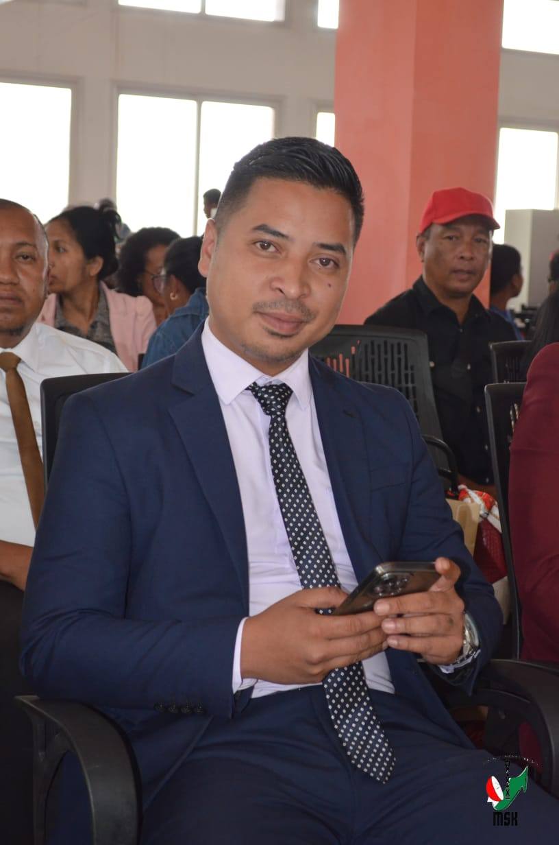 TOMPON' ANDRAIKITRA AMBONY MAROMARO EO ANIVON' NY MINISTERAN' NT SERASERA SY NY KOLONTSAINA NO NANDRAY NY ASANY ANDROANY ALAROBIA 10 DESAMBRA 2025 TAORIAN' NY NAHAVOATENDRY AZY IREO NANDRITRA NY FILAN-KEVITRY NY MINISITRA NY ALATSINAINY 08 DESAMBRA 2025 L