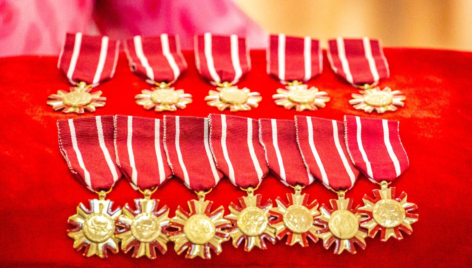 FIKAMBANAN' NY POETY SY MPANORATRA MALAGASY HAVATSA-UPEM, NOTOLORANA MARI-BONINAHITRY NY KANTO IREO MPANORATRA