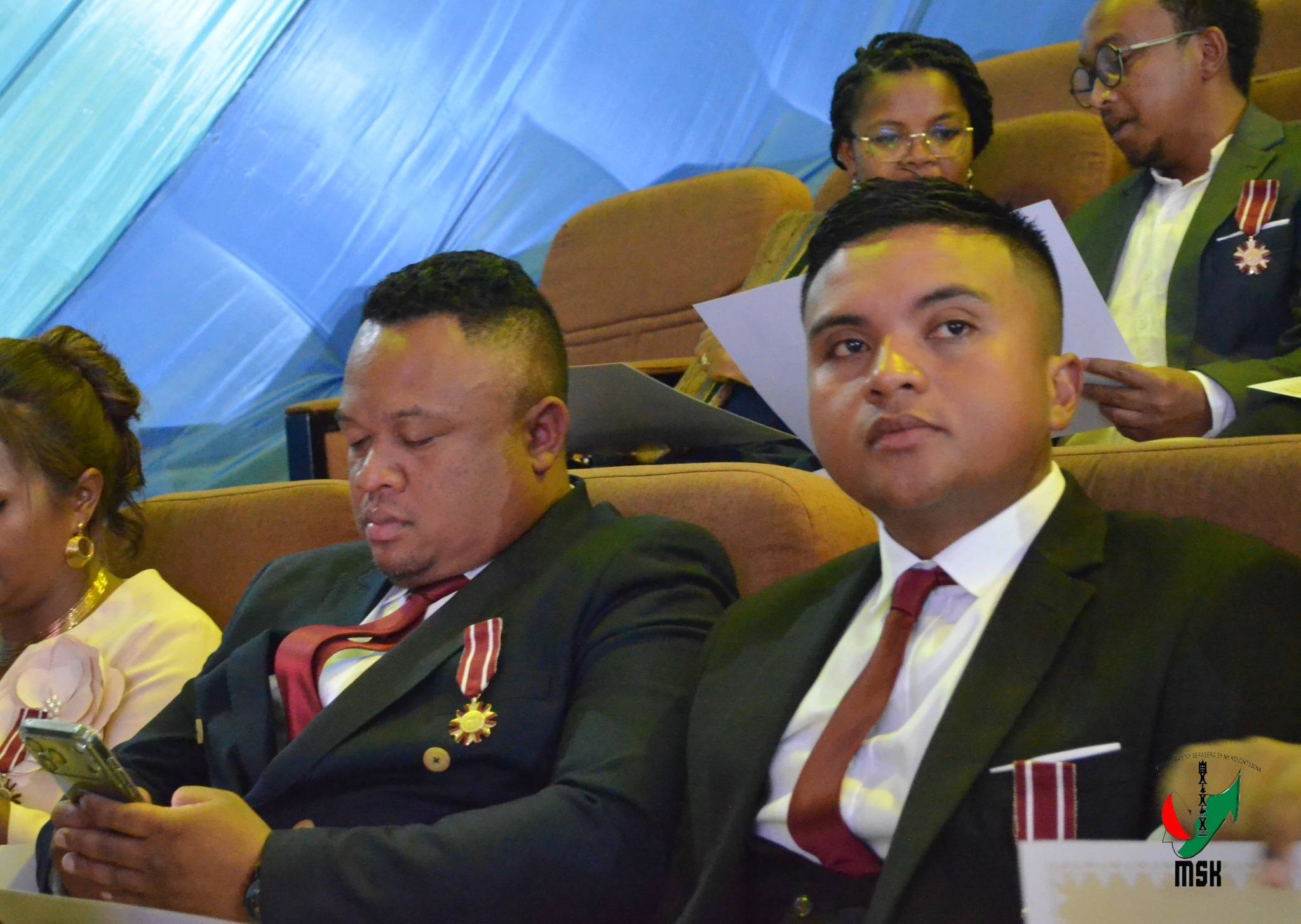 MITANA ANJARA ANDRAIKITRA GOAVANA AMIN'NY FIKOLOKOLOANA SY FANANDRATANA NY KOLONTSAINA MALAGASY NY MPIKARAKARA FAMPISEHOANA MATIHANINA