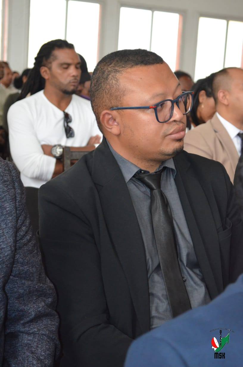 TOMPON' ANDRAIKITRA AMBONY MAROMARO EO ANIVON' NY MINISTERAN' NT SERASERA SY NY KOLONTSAINA NO NANDRAY NY ASANY ANDROANY ALAROBIA 10 DESAMBRA 2025 TAORIAN' NY NAHAVOATENDRY AZY IREO NANDRITRA NY FILAN-KEVITRY NY MINISITRA NY ALATSINAINY 08 DESAMBRA 2025 L