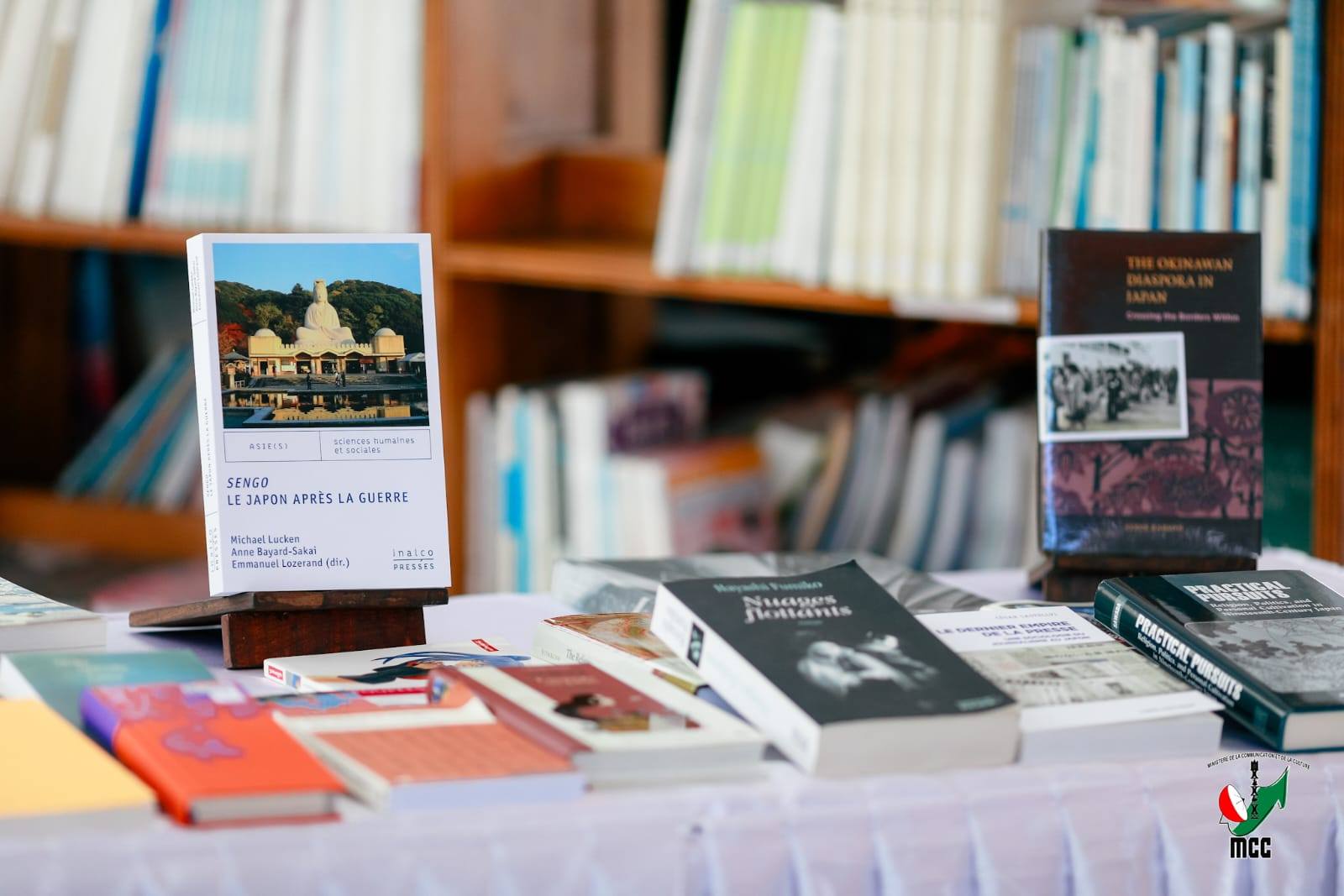 TSY FANOMEZANA TSOTRA FOTSINY IHANY NY LANONANA FANOLORANA BOKY FA FANEHOANA FASAKAIZANA, FIARAHA-MIASA ARY FITOKISANA LALINA