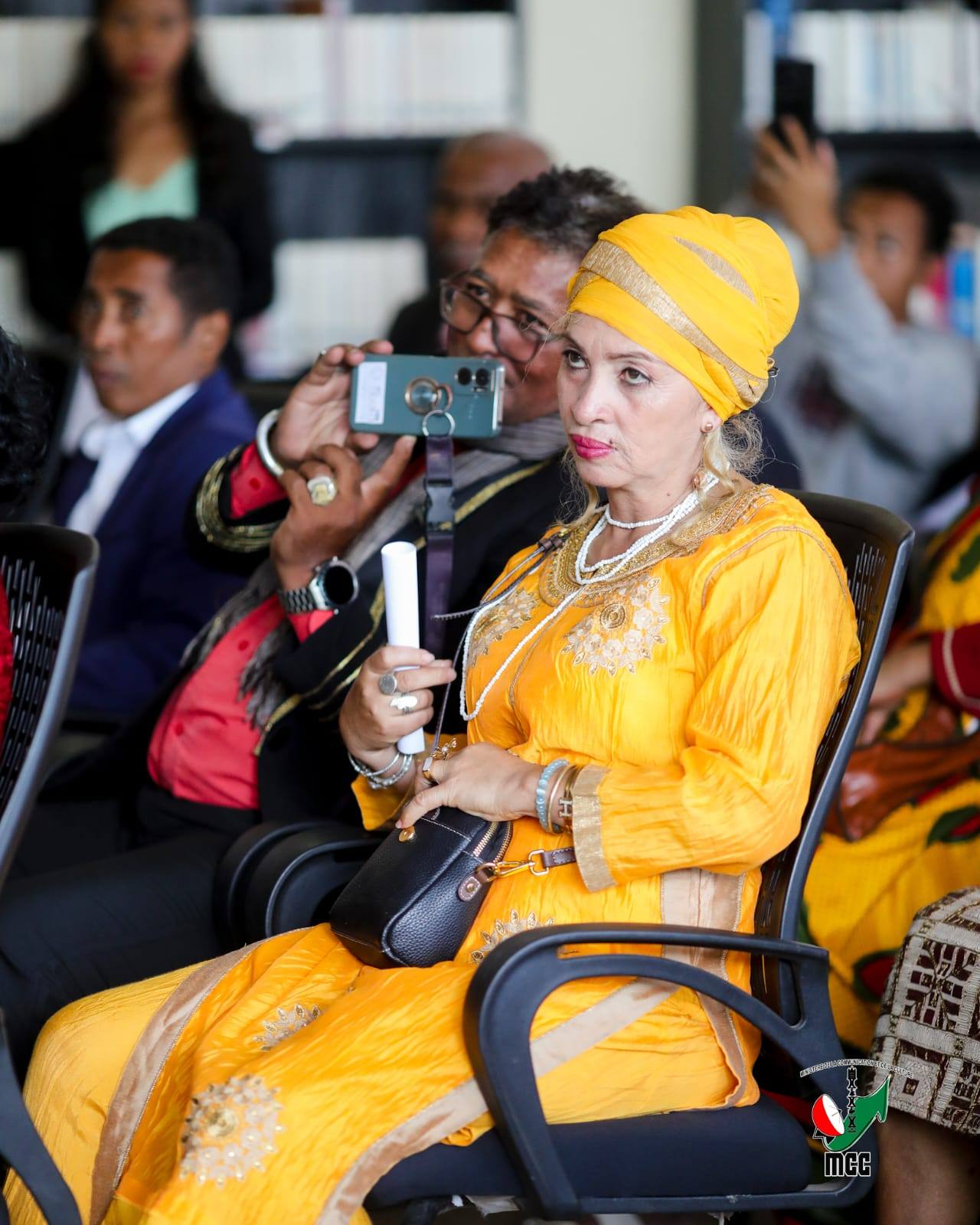 FAKAN-KEVITRA ARA-KOLONTSAINA EO AMIN' NY SOKAJY MPANDALA NY FOMBA MALAGASY