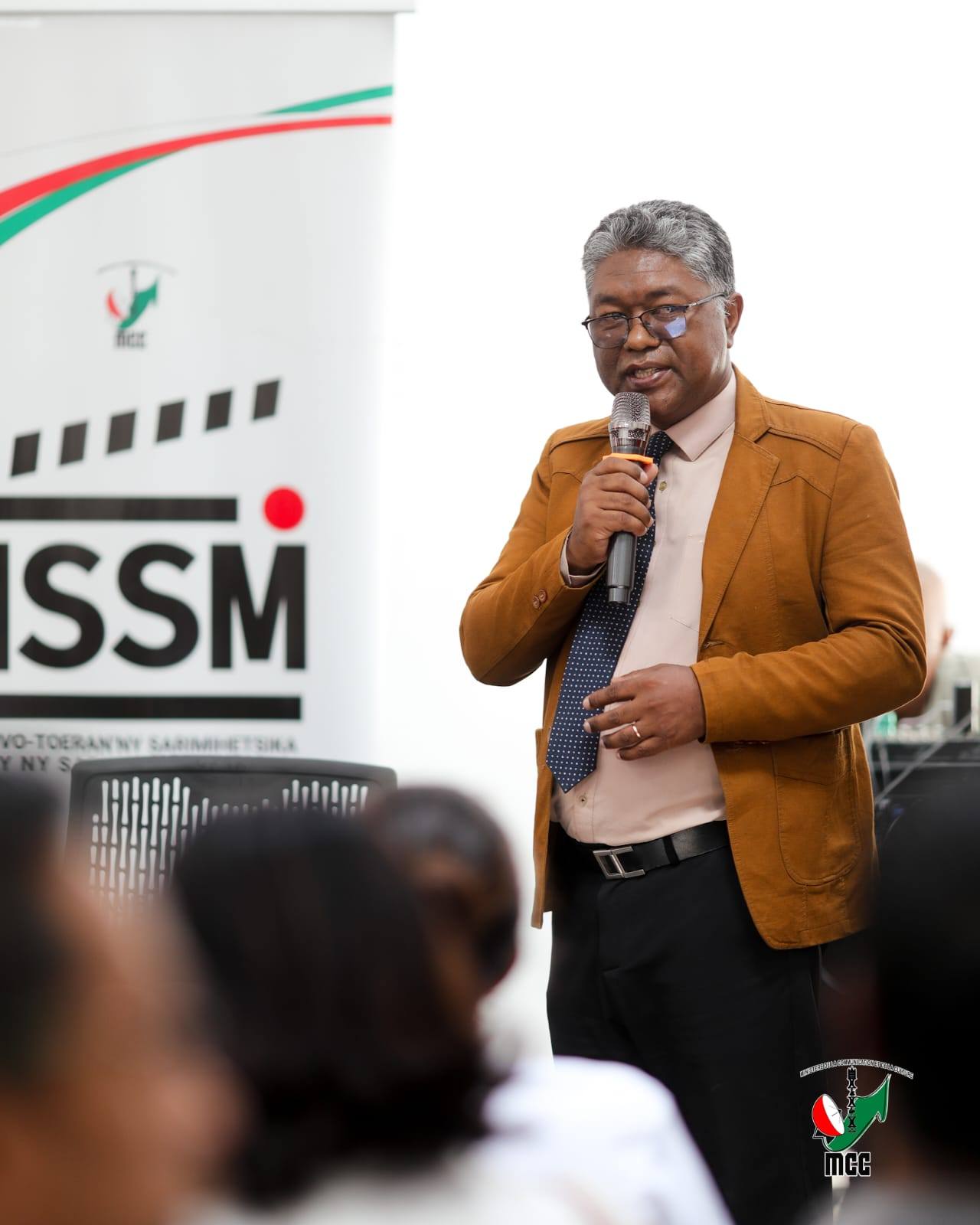 FAKAN-KEVITRA ARA-KOLONTSAINA EO AMIN' NY SOKAJY SARIMIHETSIKA SY FAMOKARANA SARIMIHETSIKA