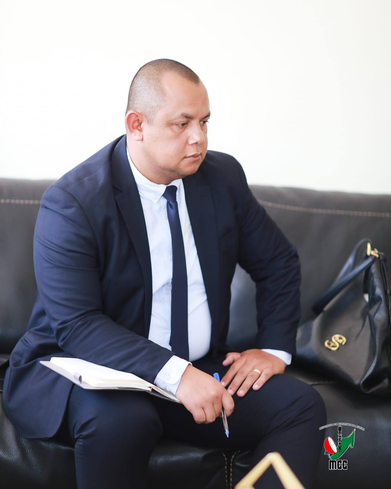 HAMAFISINA NY FIARAHA-MIASA AMIN' NY LAFINY KOLONTSAINA EO AMIN' I SINA SY I MADAGASCAR