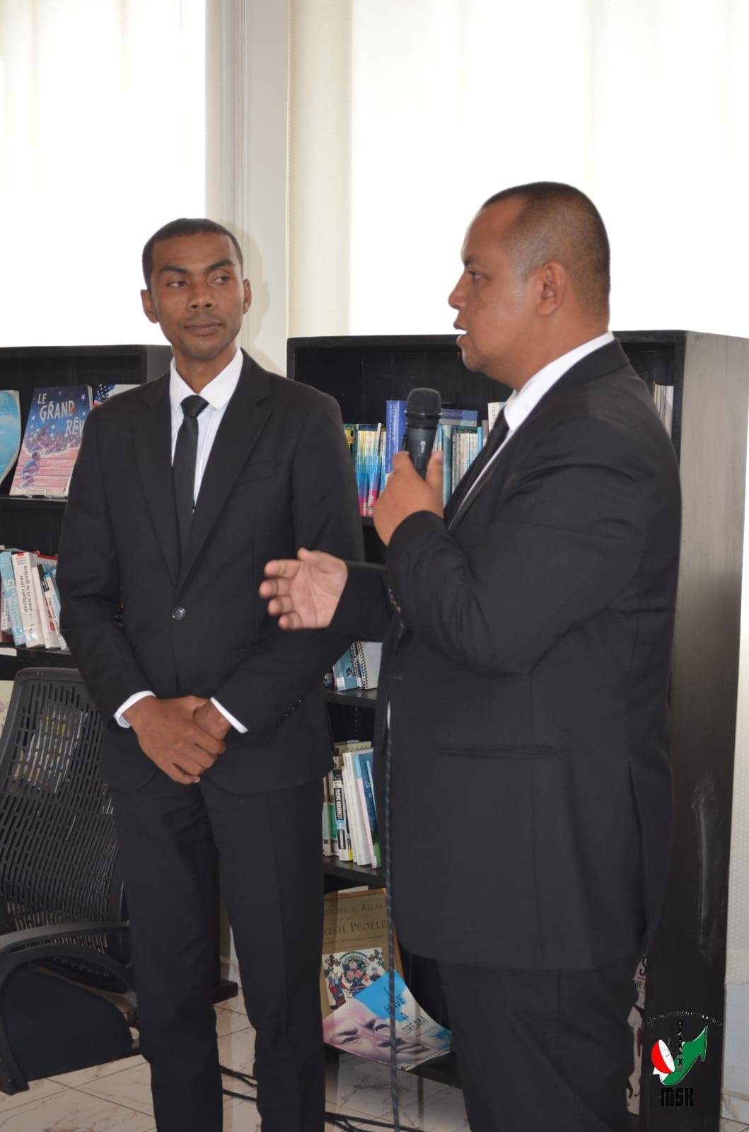 TOMPON' ANDRAIKITRA AMBONY MAROMARO EO ANIVON' NY MINISTERAN' NT SERASERA SY NY KOLONTSAINA NO NANDRAY NY ASANY ANDROANY ALAROBIA 10 DESAMBRA 2025 TAORIAN' NY NAHAVOATENDRY AZY IREO NANDRITRA NY FILAN-KEVITRY NY MINISITRA NY ALATSINAINY 08 DESAMBRA 2025 L