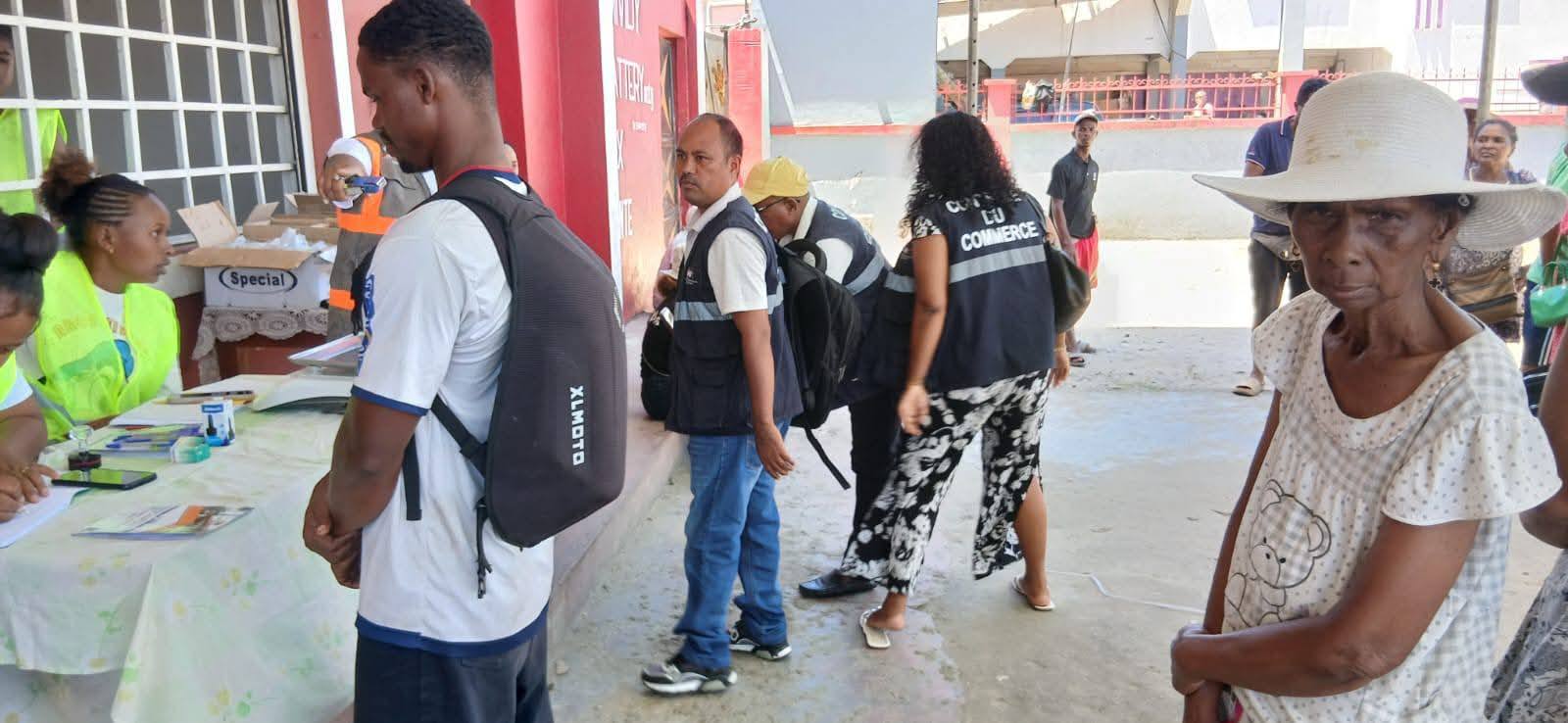 NANOMBOKA NY FIVAROTANA TAFO SY FANITSO AMIN' NY VIDINY MIRARY HO AN' NY MPONIN' I TOAMASINA MBA HANARENANA HAINGANA NY TAKAITRA NAVELAN'NY RIVODOZA GEZANI