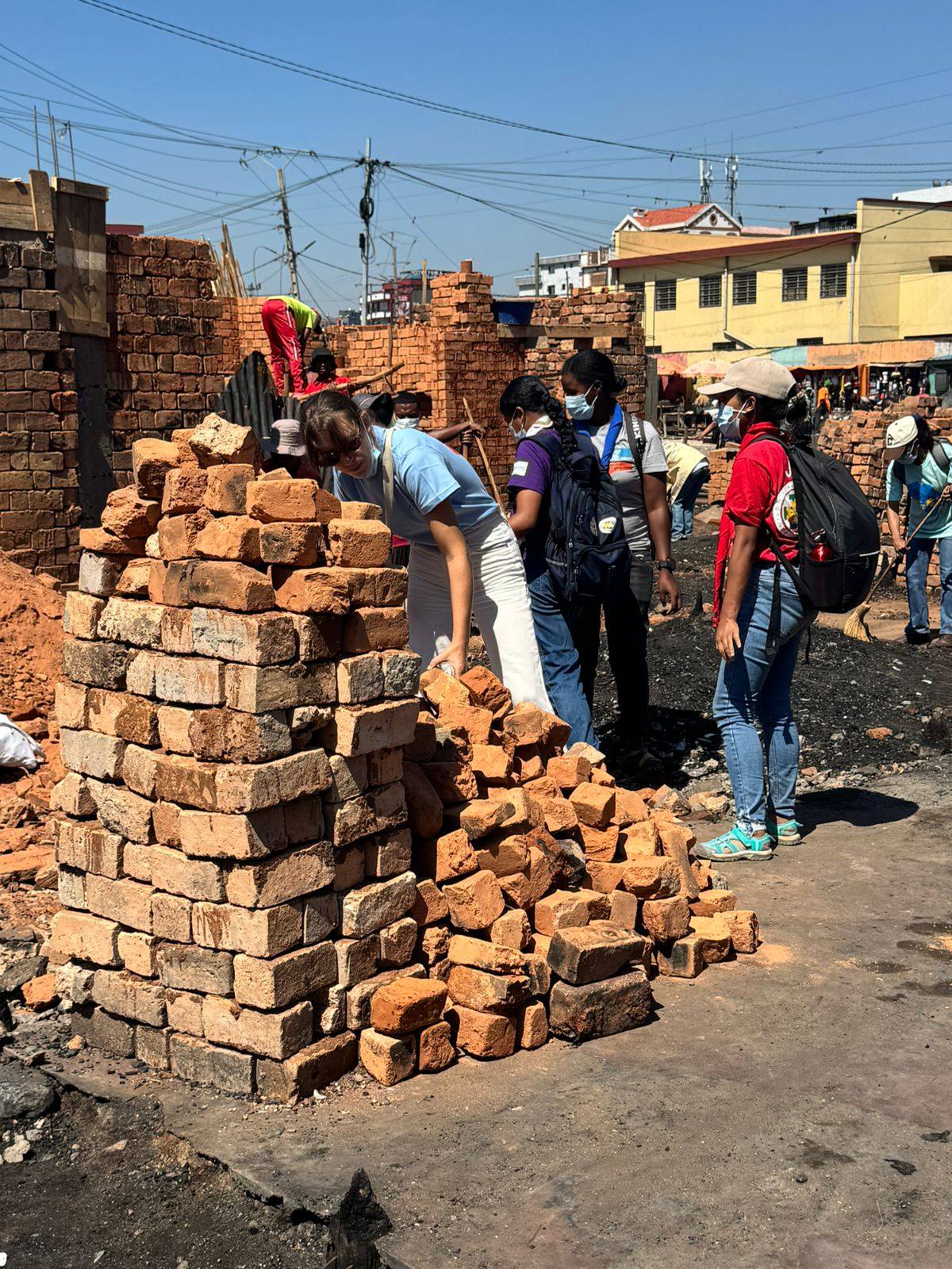 ANDRO NATOKANA HO AMIN' NY FIROTSAHANA AN-TSITRAPO SY ASA FANOLORAN-TENA